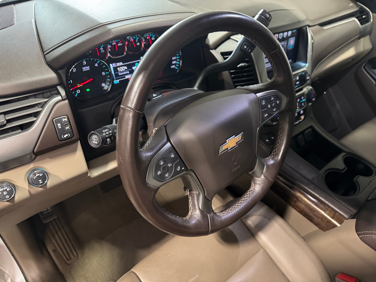 Thumbnail: 2019 Chevrolet Tahoe - 2