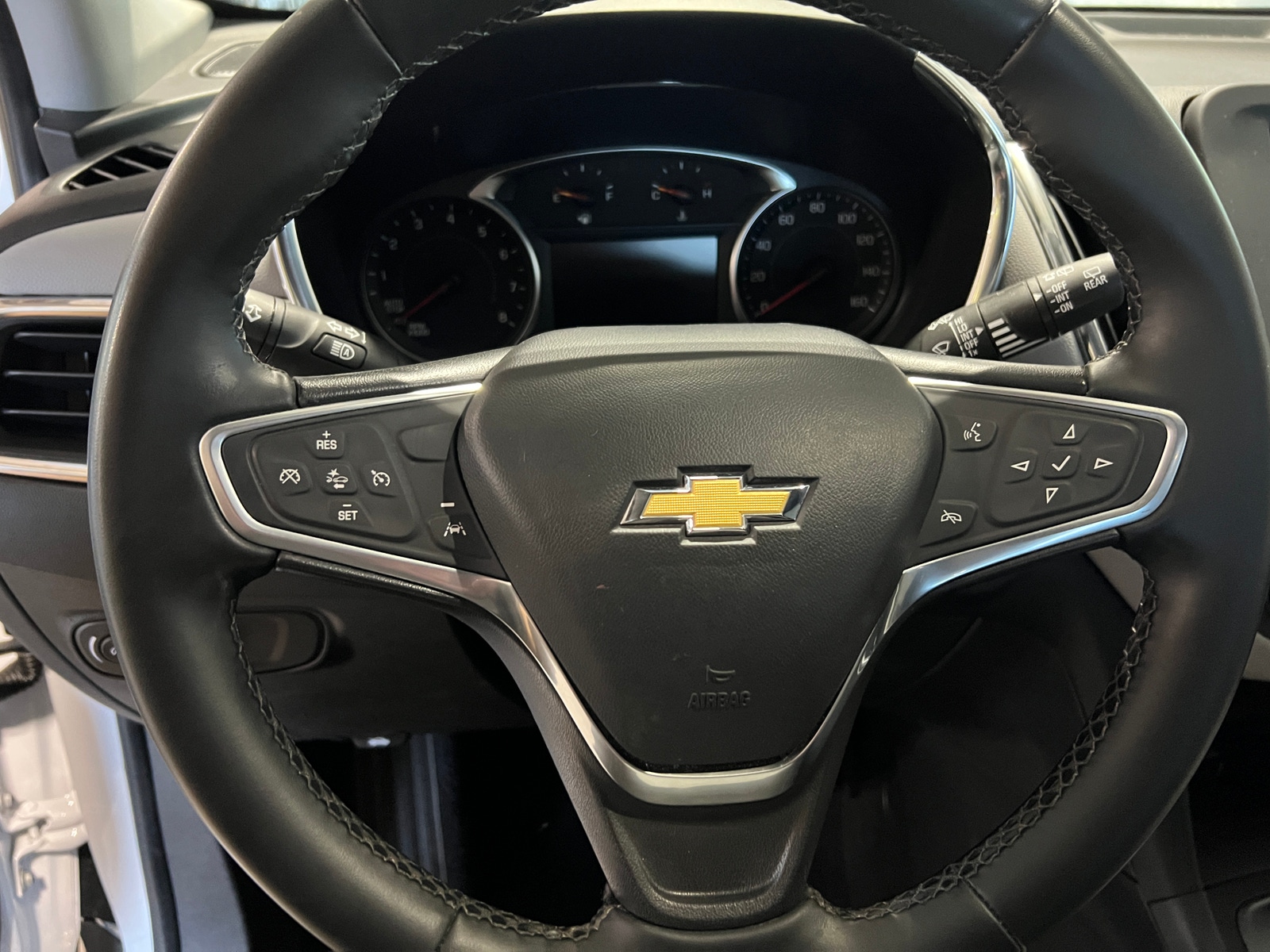 Thumbnail: 2023 Chevrolet Equinox - 5