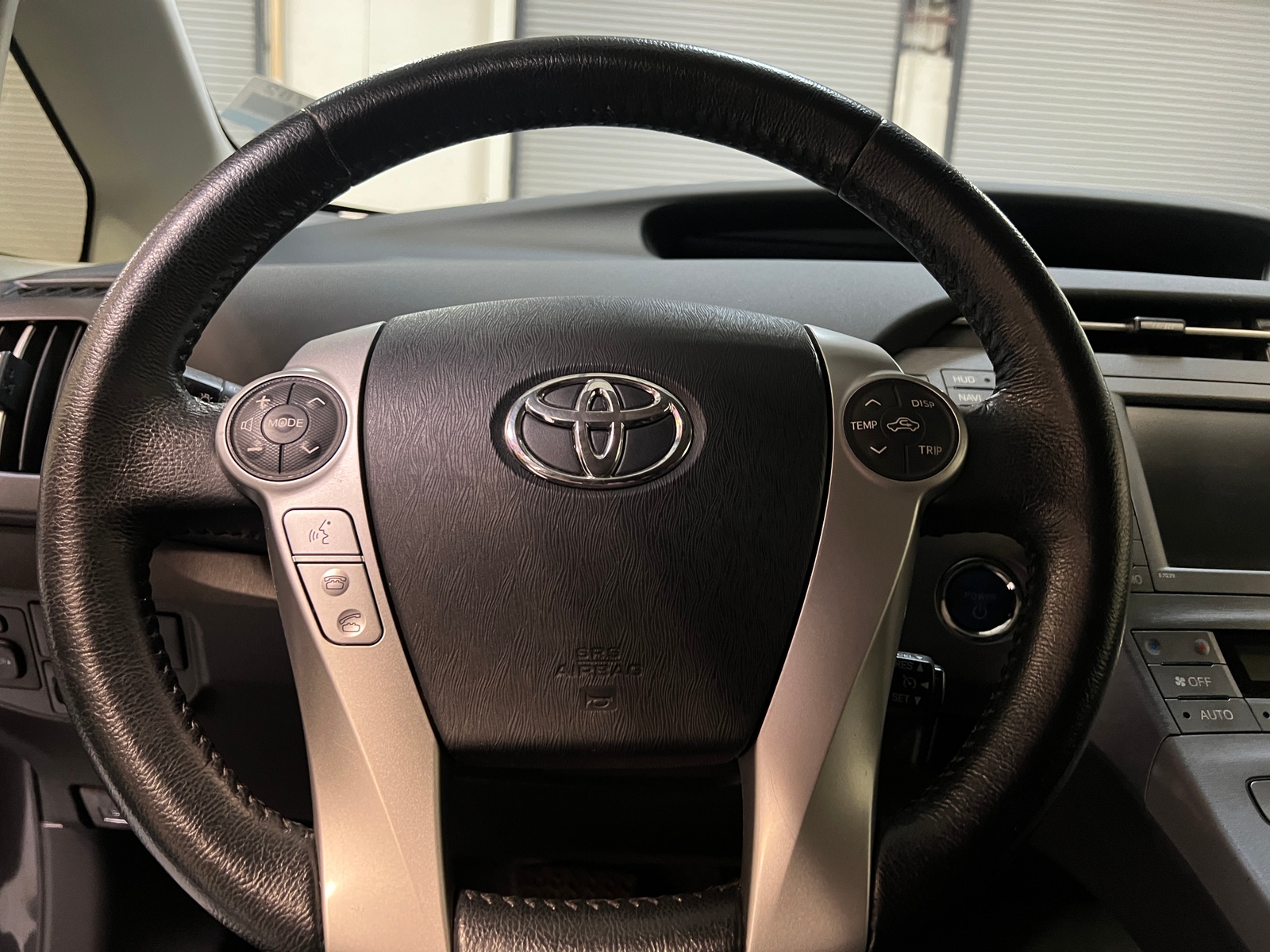 Thumbnail: 2015 Toyota Prius - 4