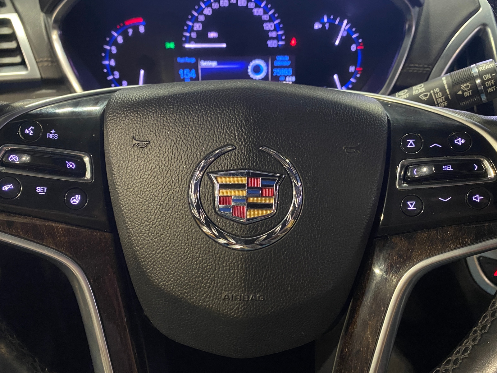 Thumbnail: 2015 Cadillac SRX - 4