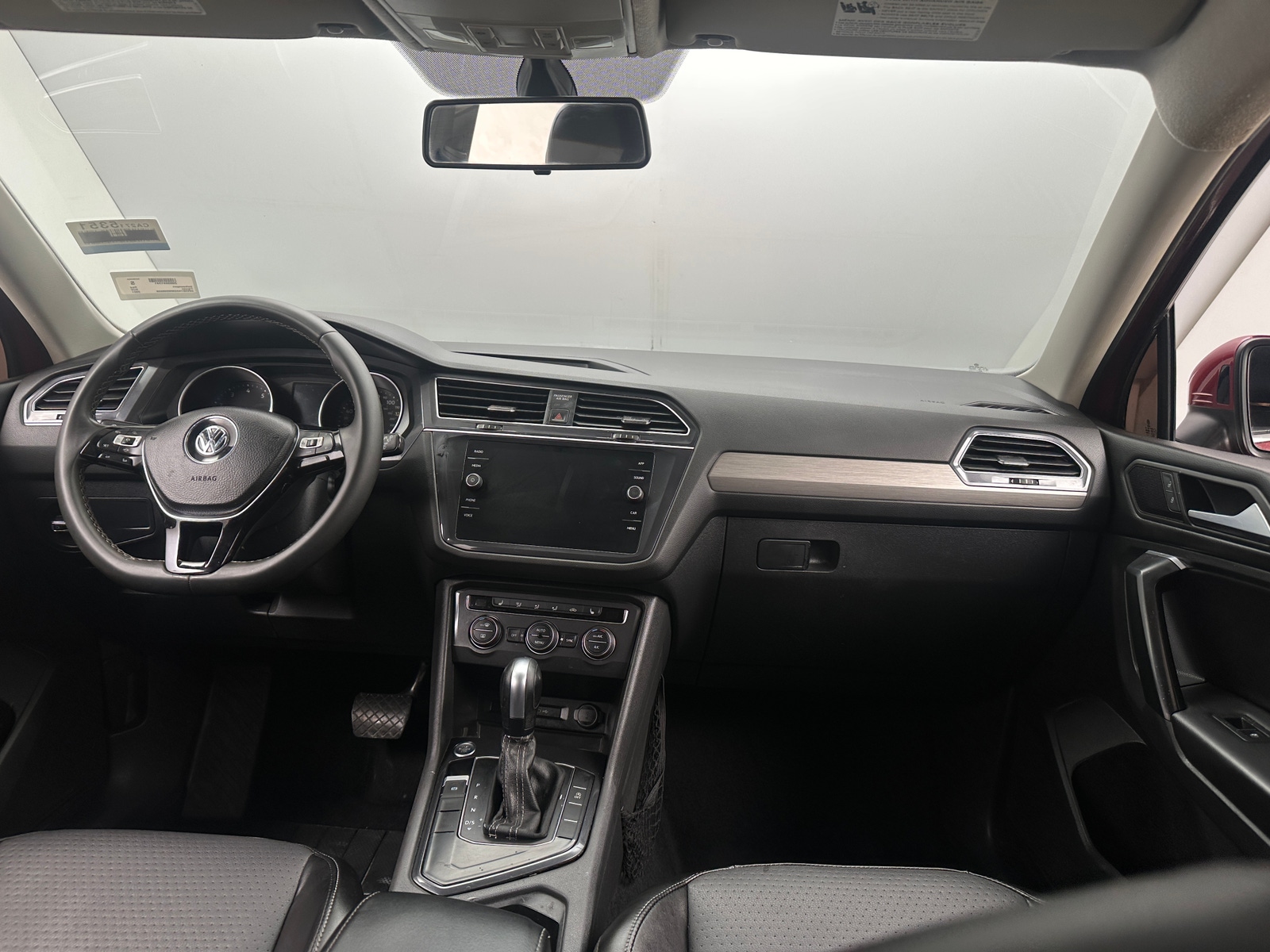 Thumbnail: 2021 Volkswagen Tiguan - 2