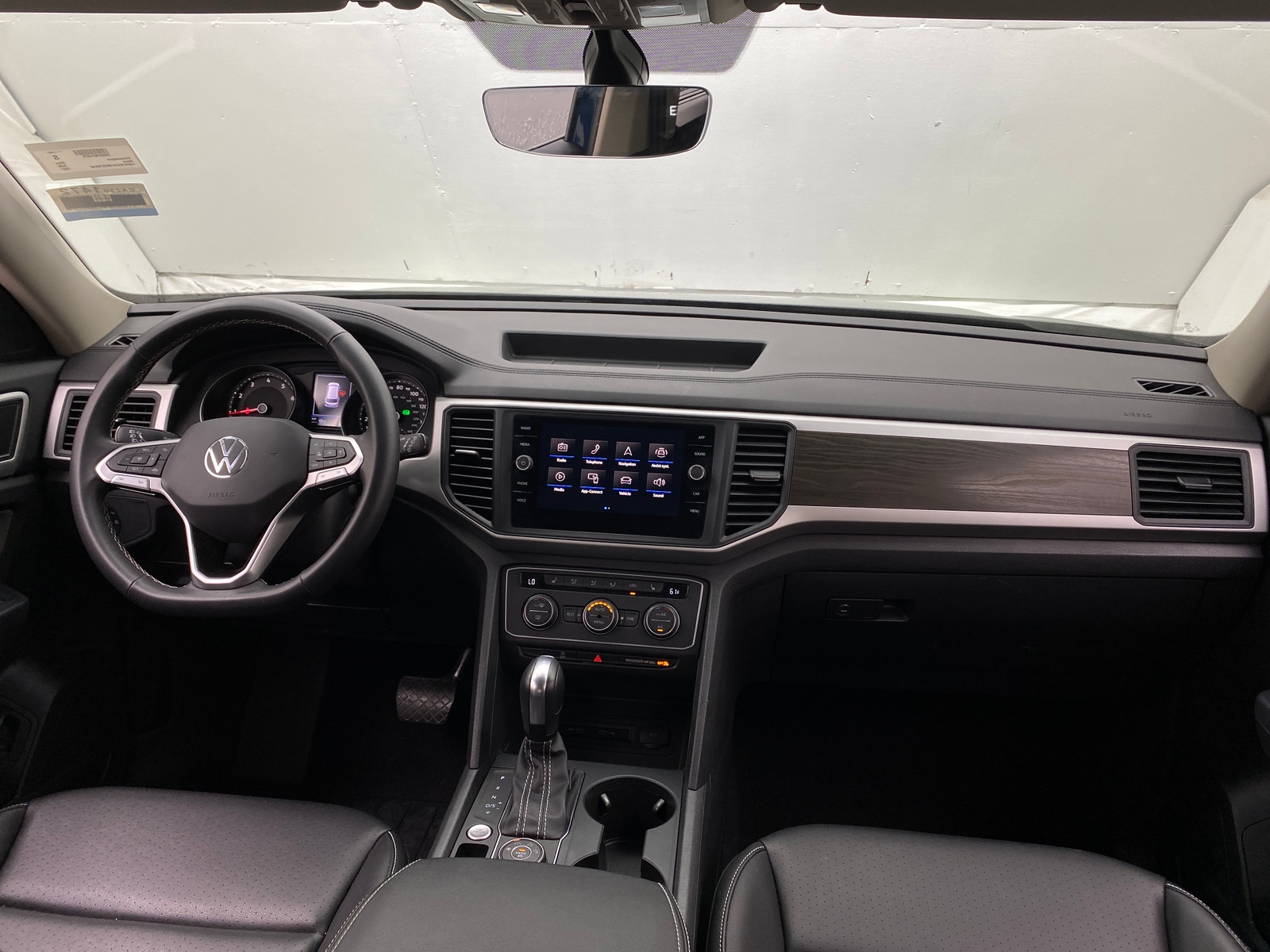 Thumbnail: 2021 Volkswagen Atlas - 2