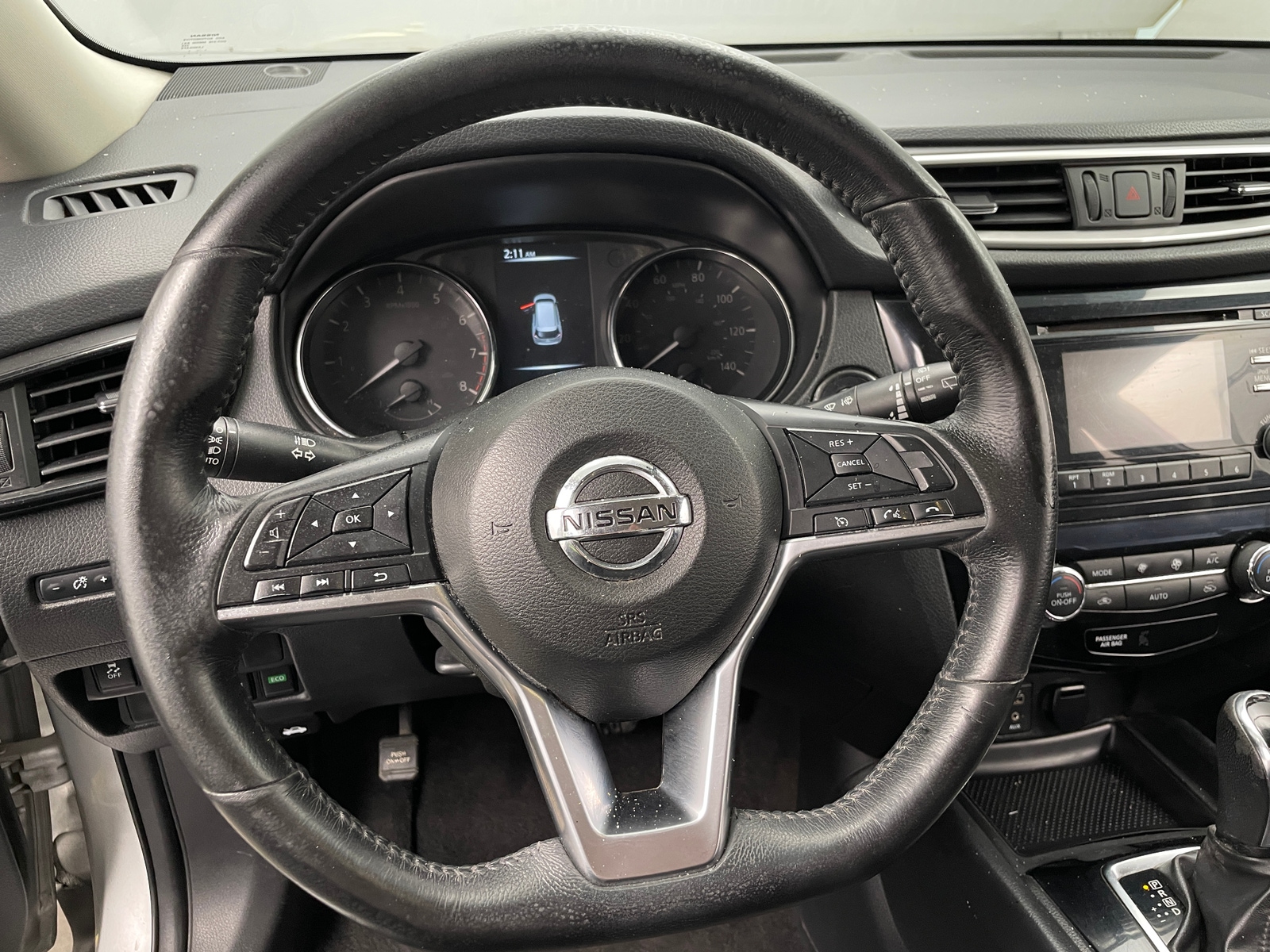 Thumbnail: 2017 Nissan Rogue - 5