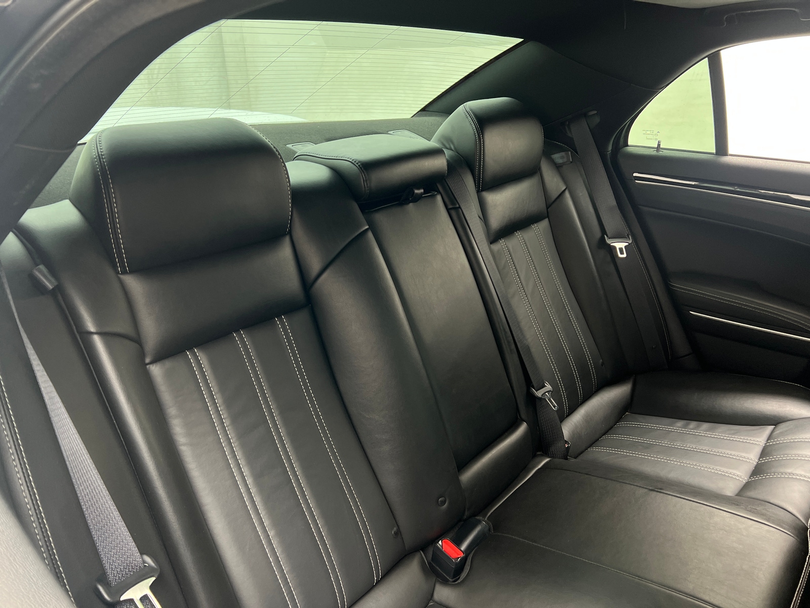 Thumbnail: 2021 Chrysler 300 - 5