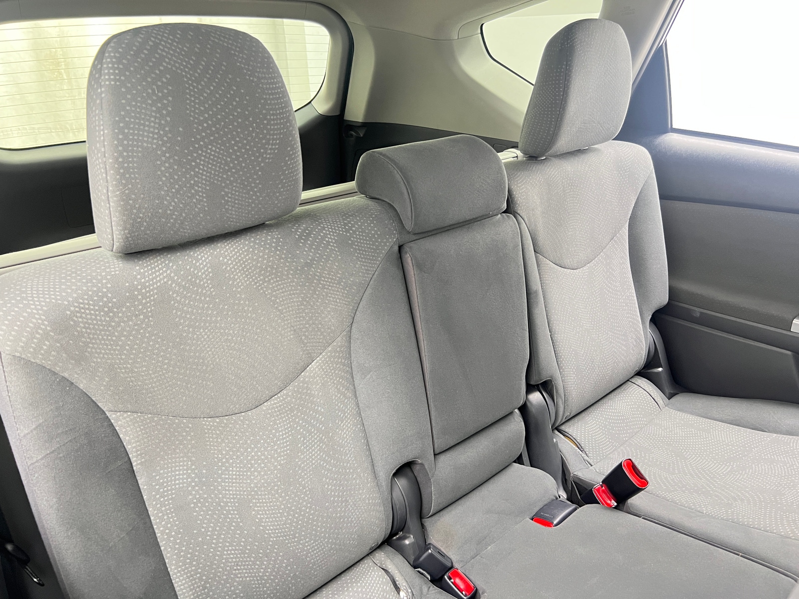 Thumbnail: 2012 Toyota Prius v - 6