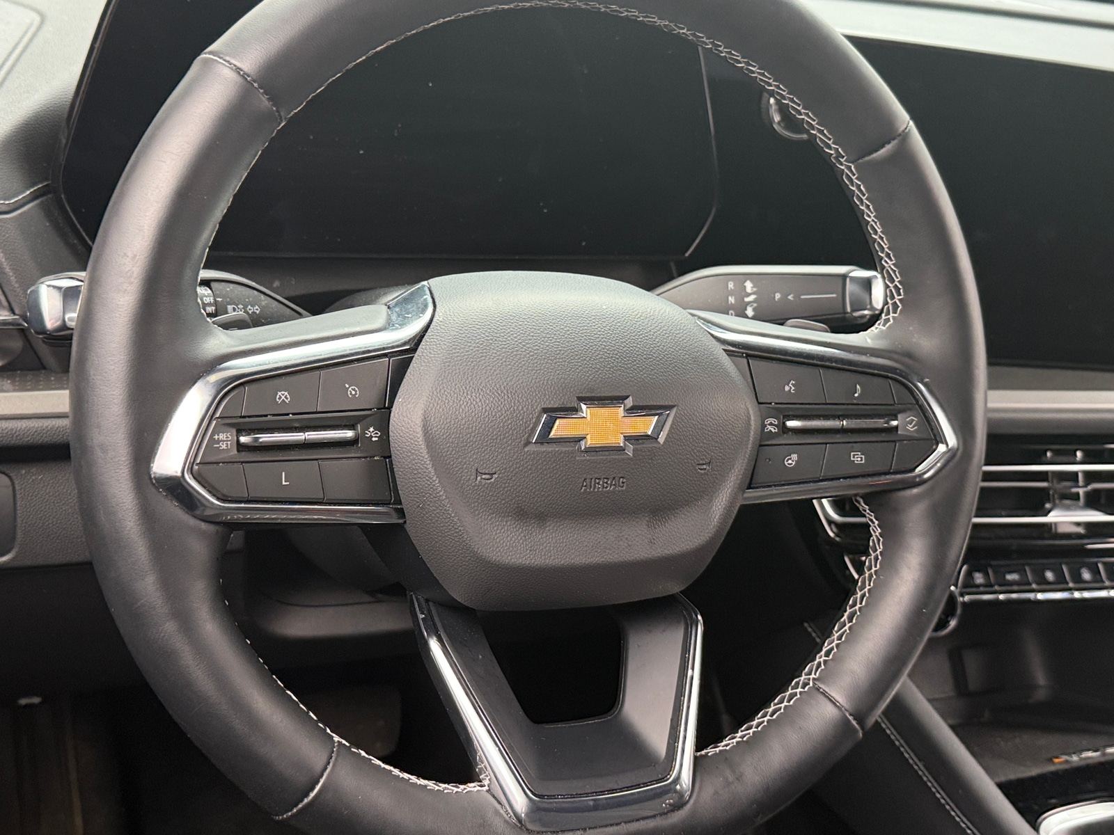 Thumbnail: 2024 Chevrolet Traverse - 4