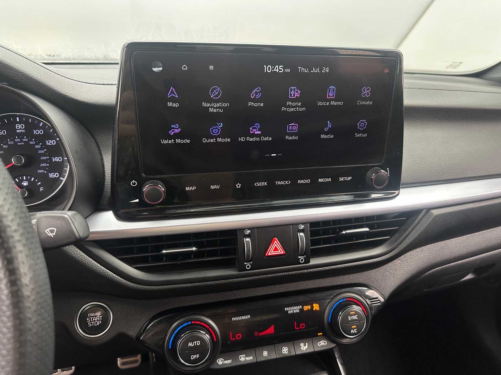 Thumbnail: 2023 Kia Forte - 3