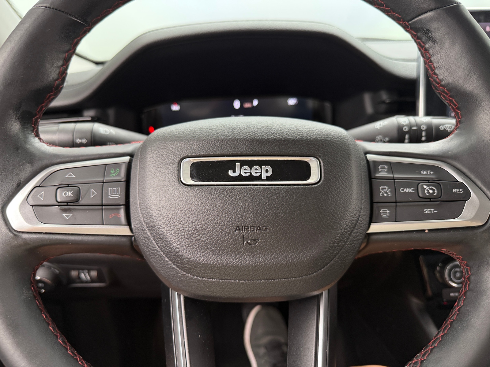 Thumbnail: 2022 Jeep Compass - 4