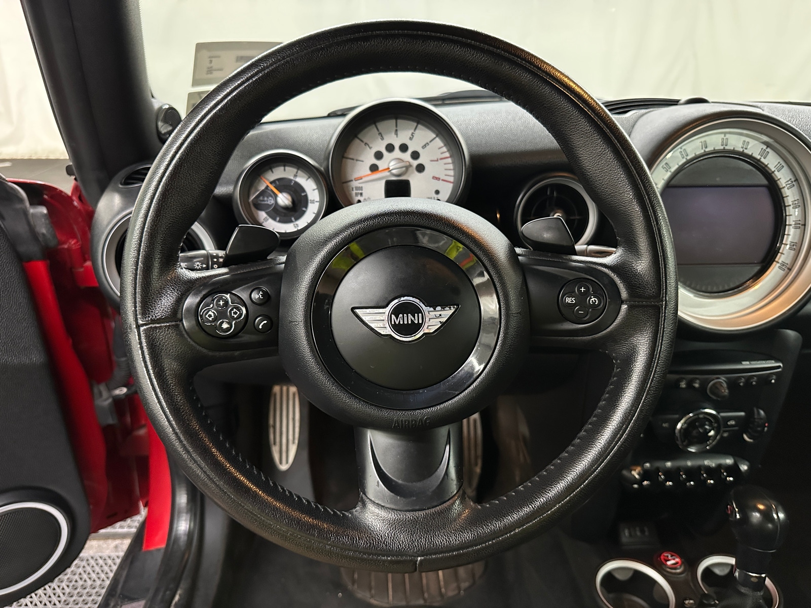 Thumbnail: 2013 MINI Cooper Convertible - 4