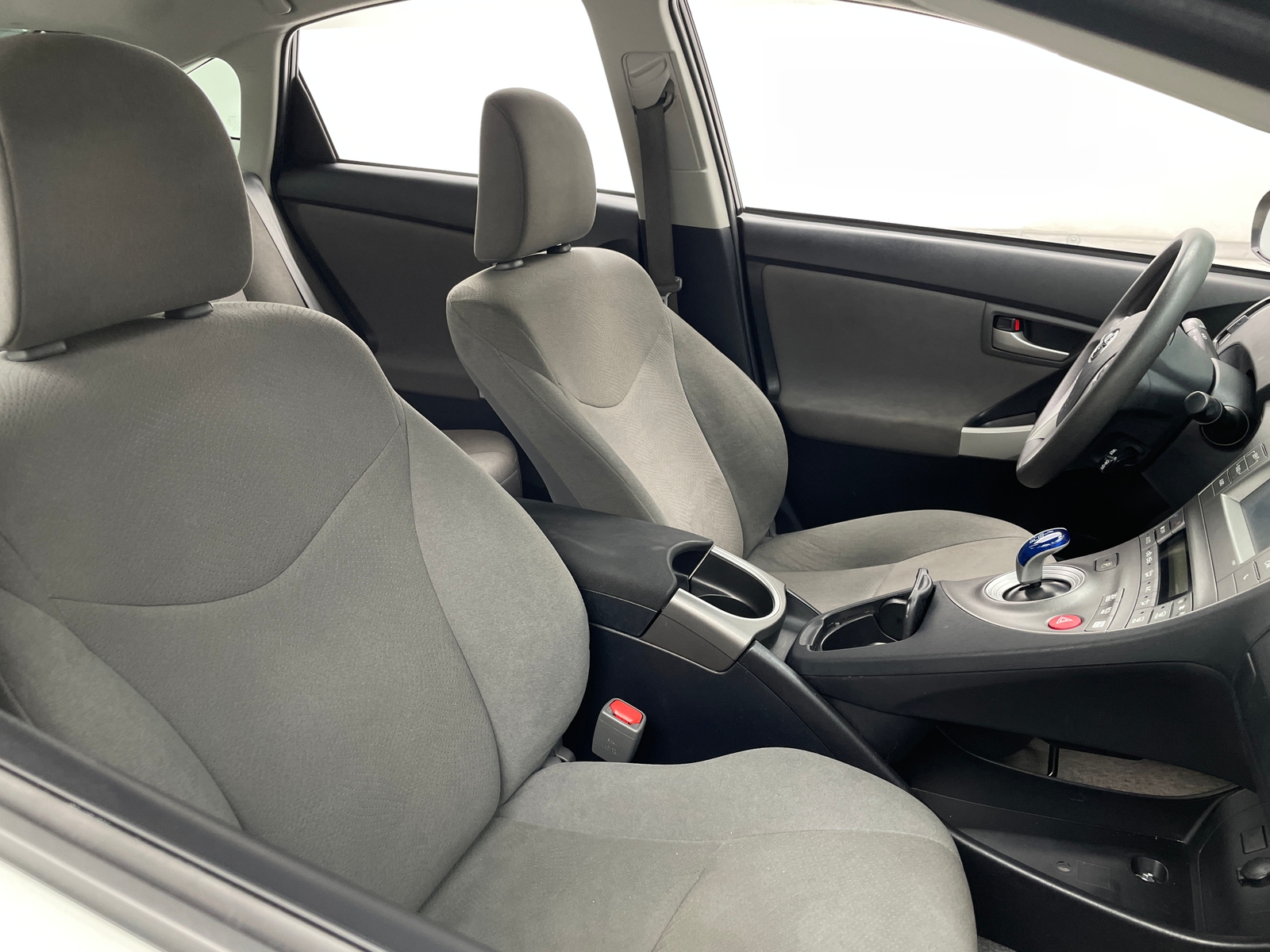 Thumbnail: 2015 Toyota Prius - 2