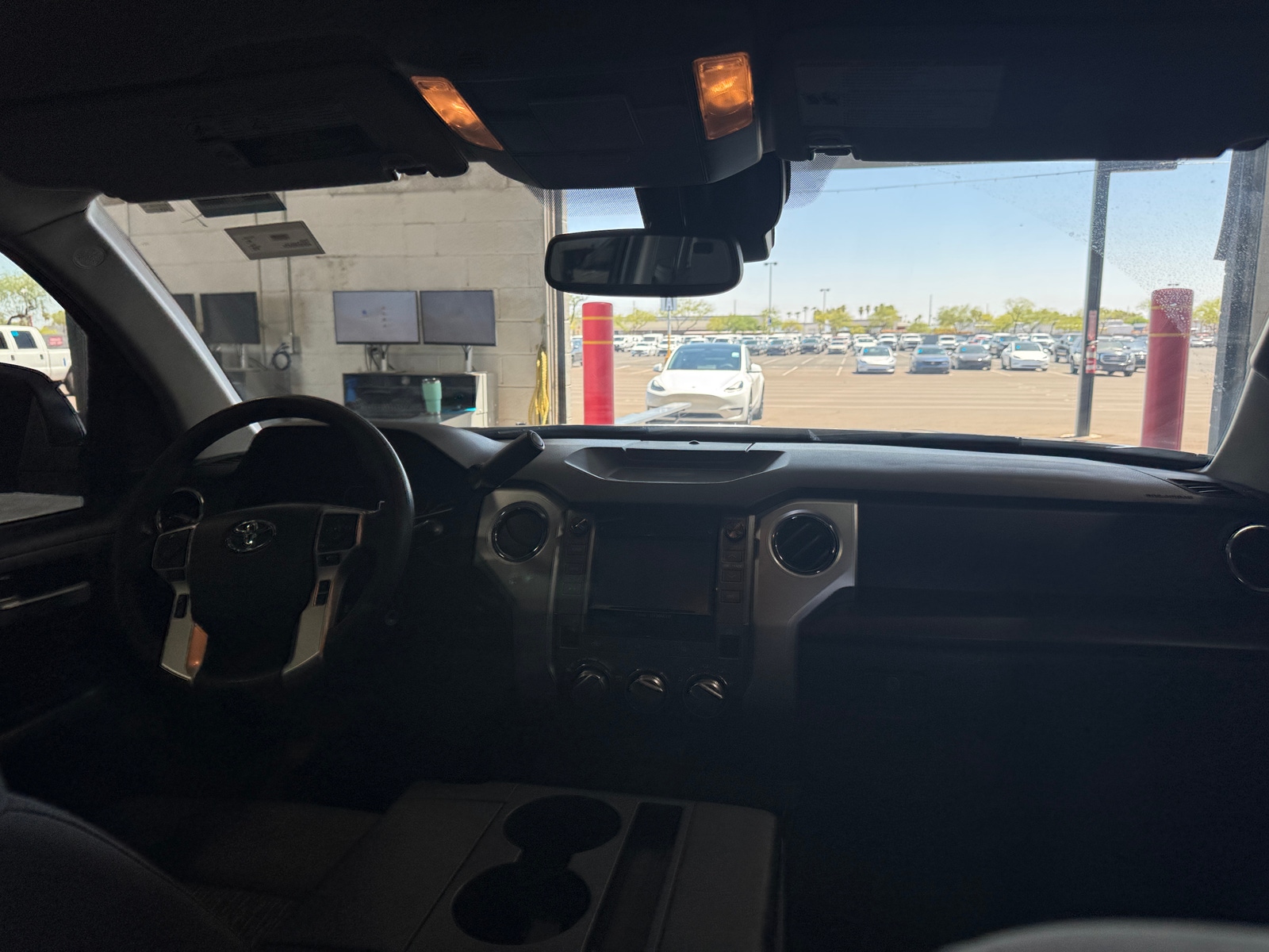 Thumbnail: 2019 Toyota Tundra - 3