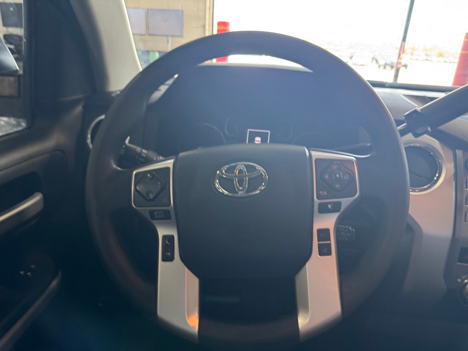 Thumbnail: 2019 Toyota Tundra - 5