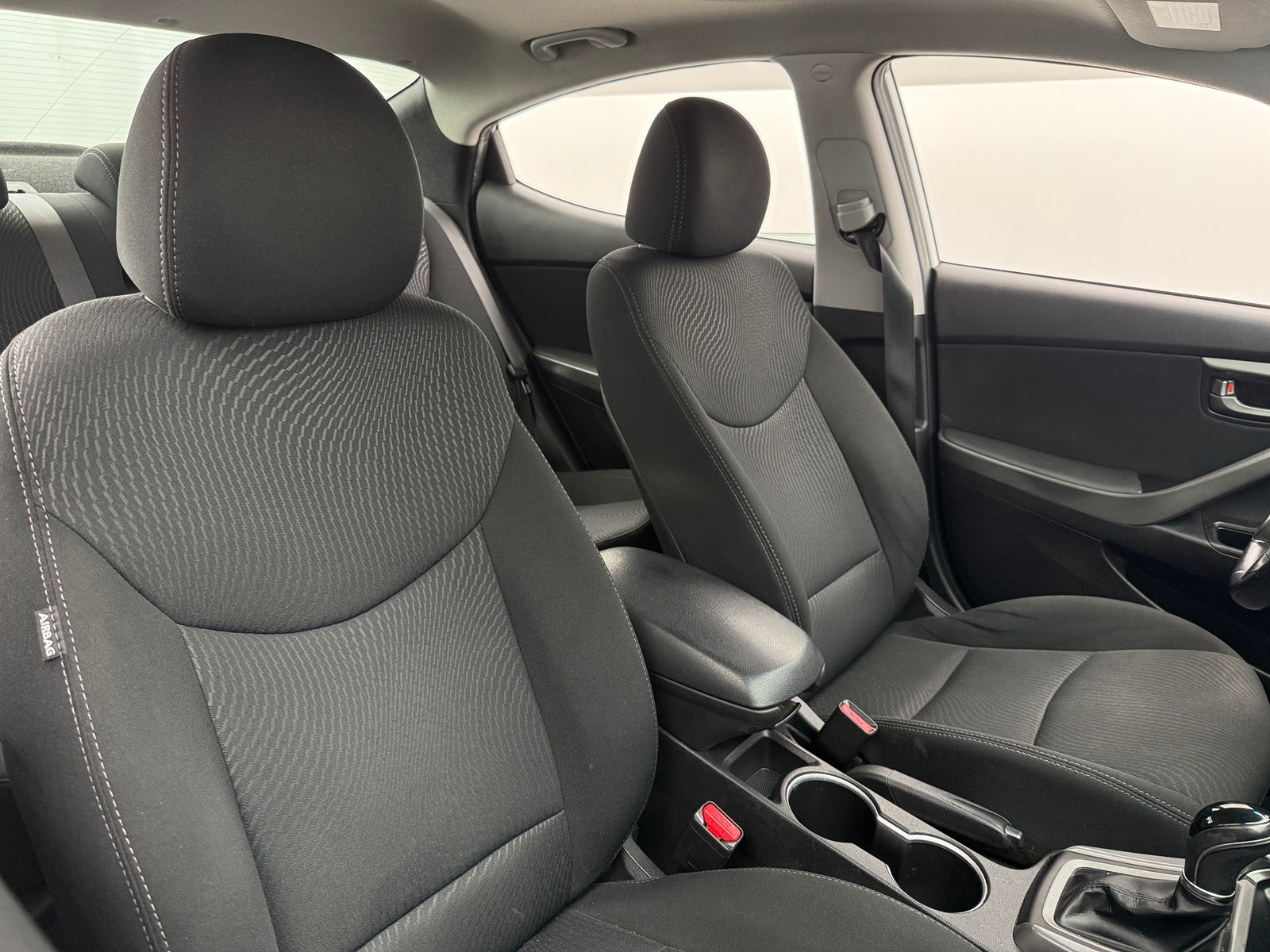 Thumbnail: 2015 Hyundai Elantra - 2