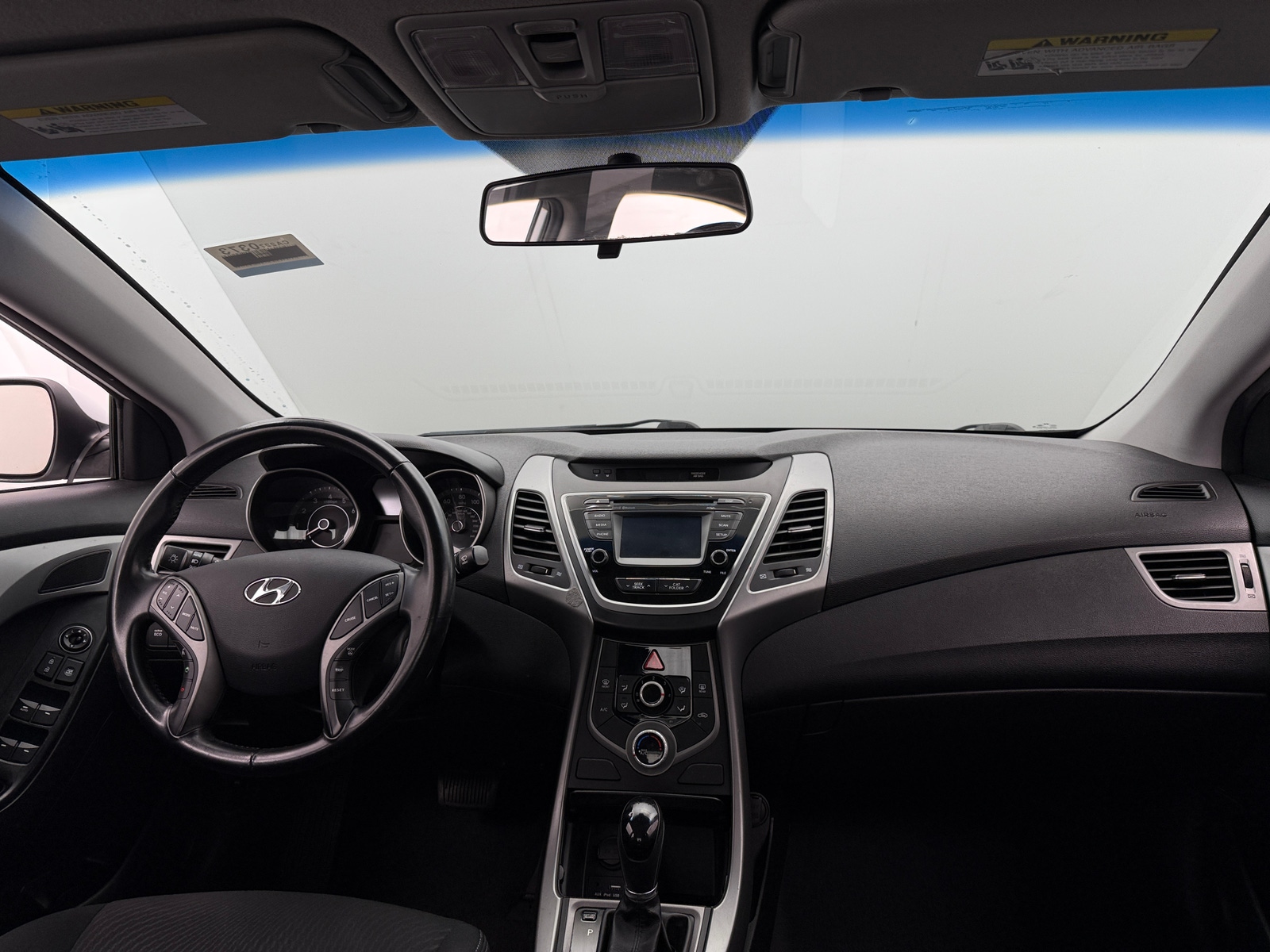 Thumbnail: 2015 Hyundai Elantra - 3