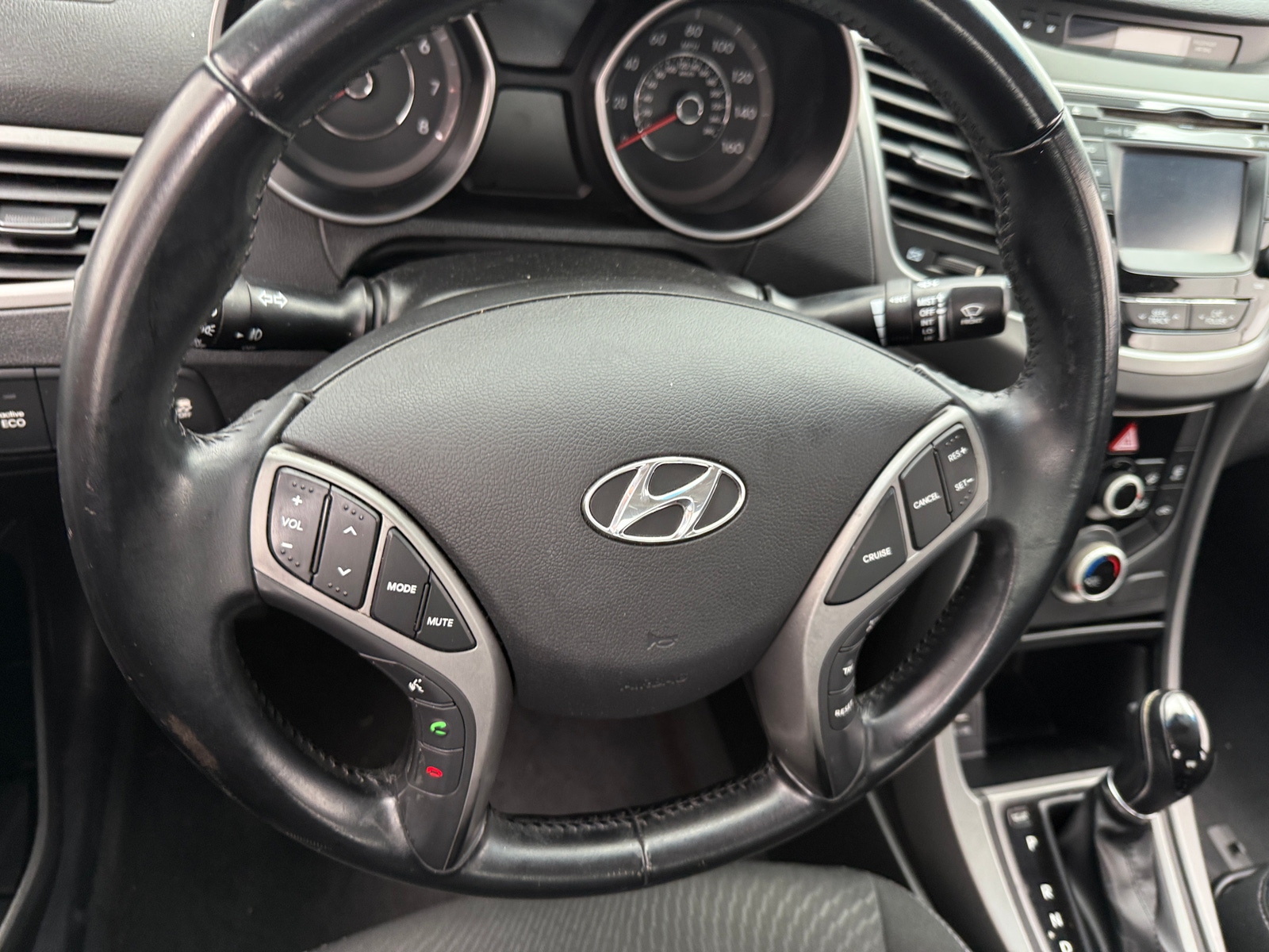 Thumbnail: 2015 Hyundai Elantra - 5