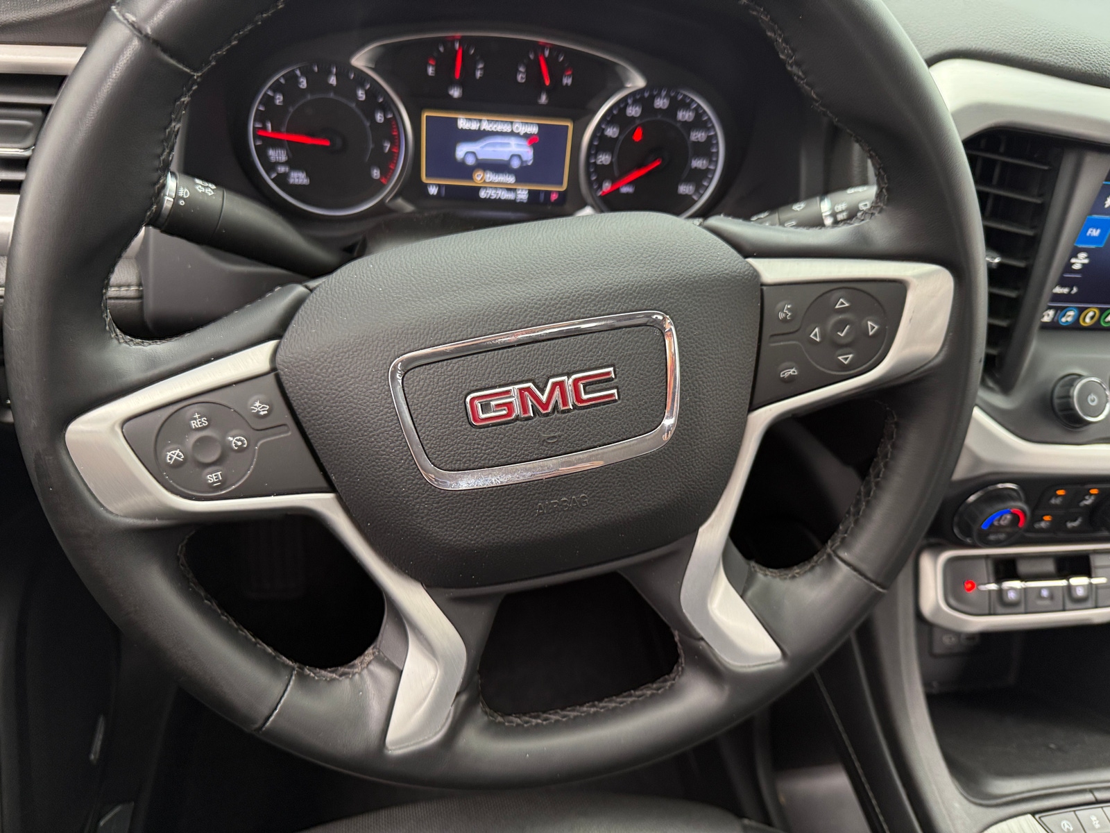 Thumbnail: 2023 GMC Acadia - 4
