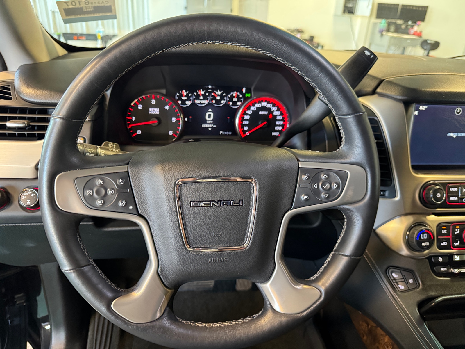 Thumbnail: 2015 GMC Yukon XL - 5