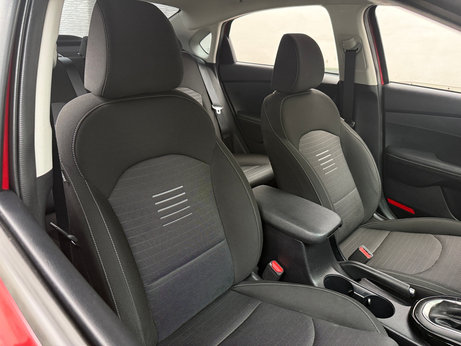 Thumbnail: 2019 Kia Forte - 2