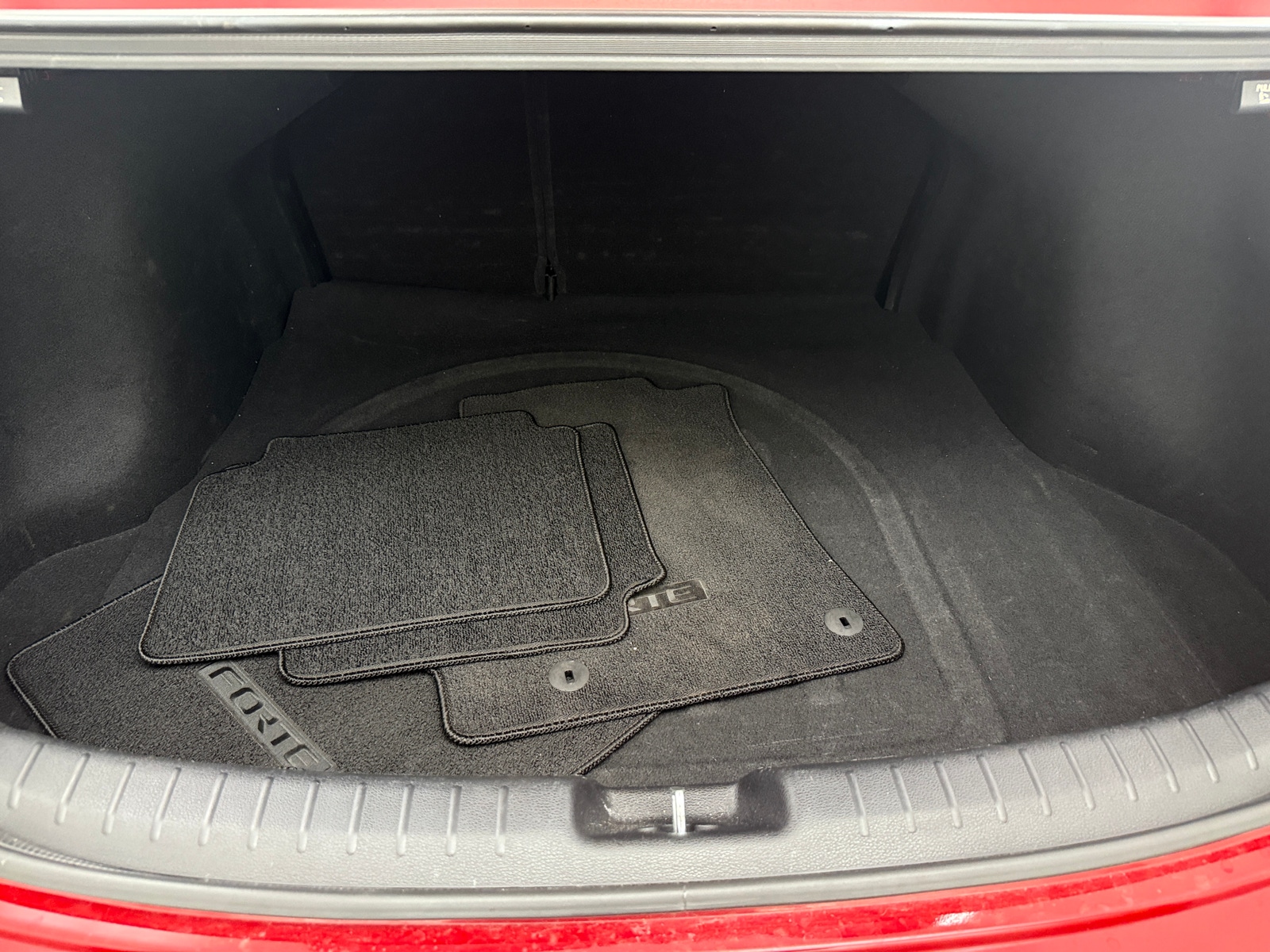 Thumbnail: 2019 Kia Forte - 7