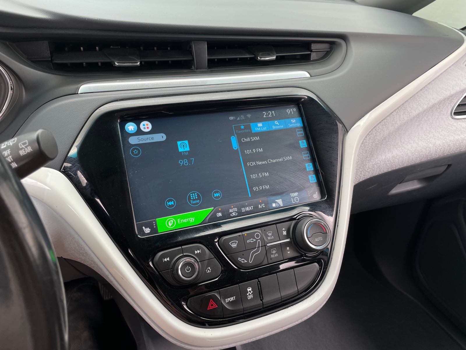 Thumbnail: 2020 Chevrolet Bolt EV - 4