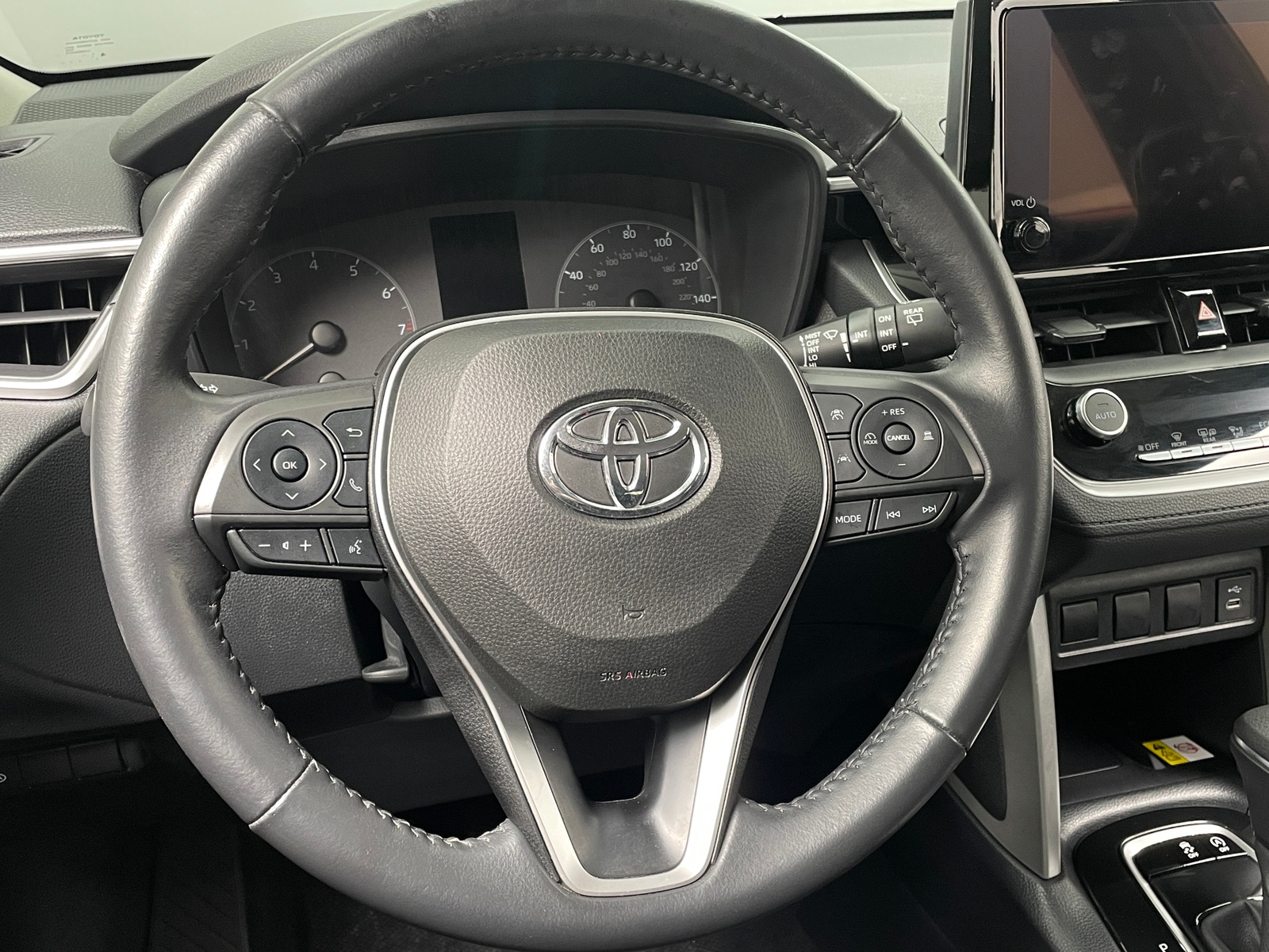 Thumbnail: 2023 Toyota Corolla Cross - 5