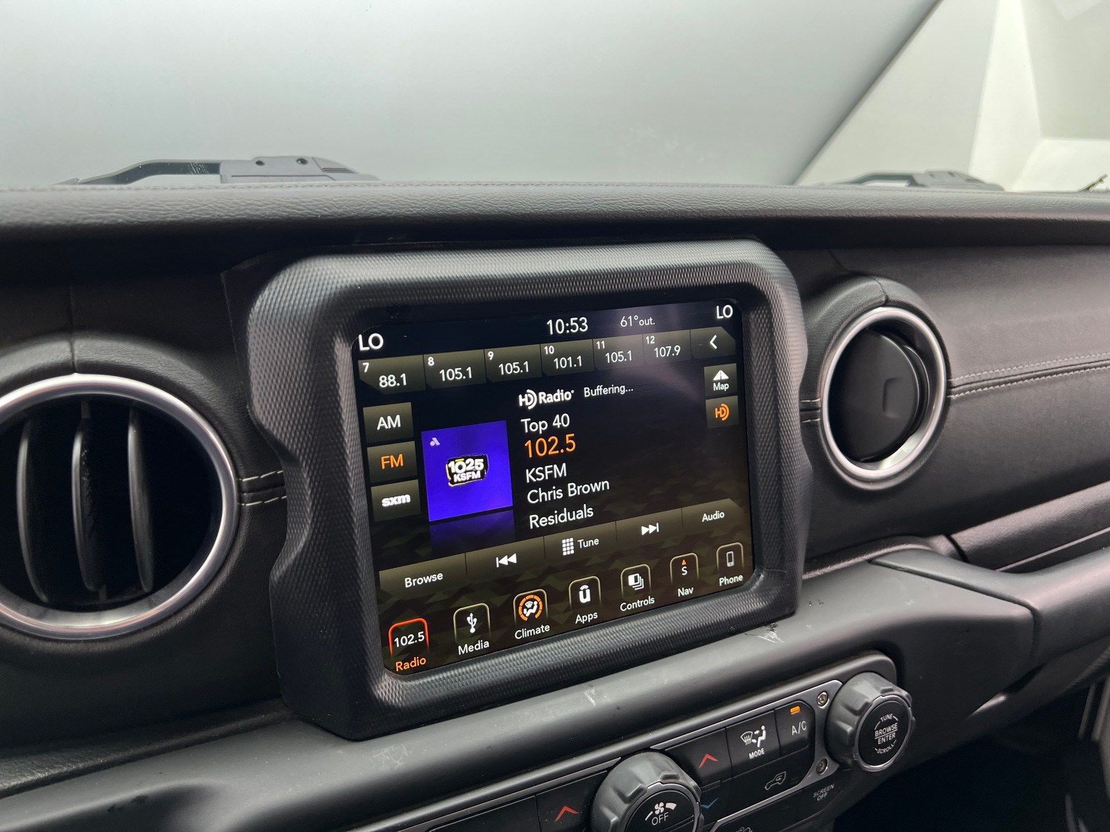 Thumbnail: 2018 Jeep Wrangler - 3