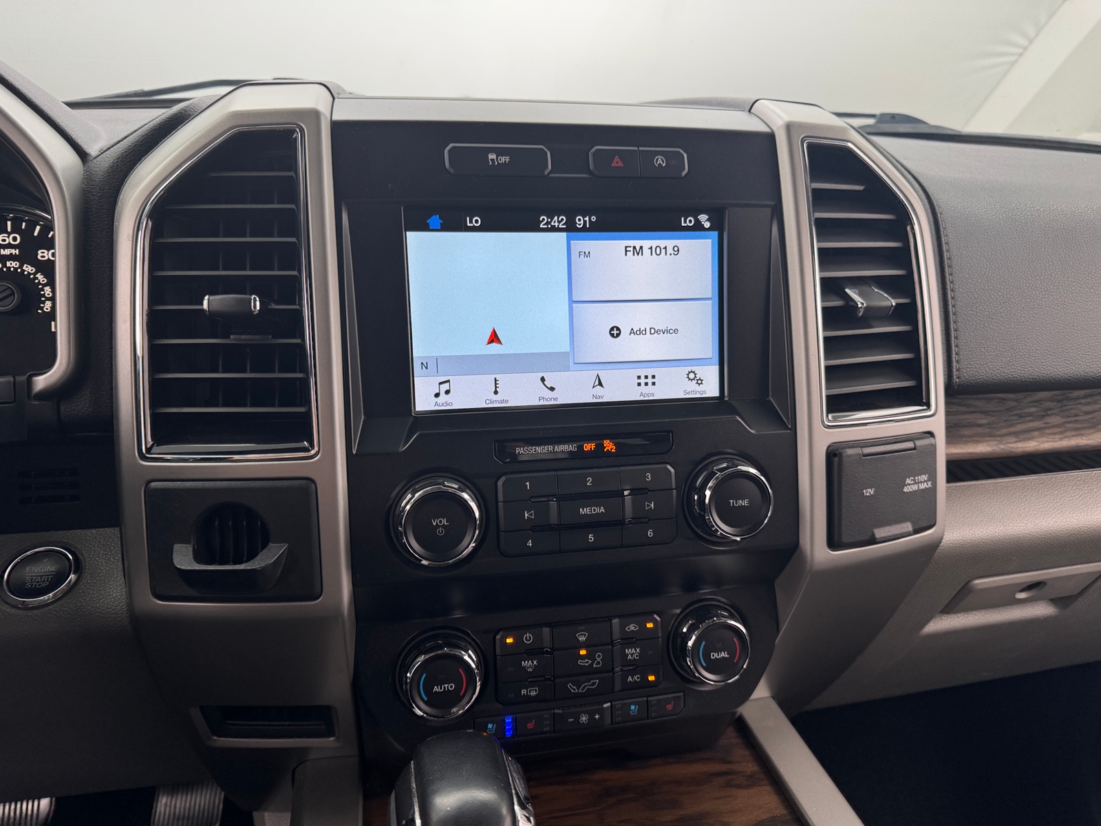 Thumbnail: 2019 Ford Econoline - 3
