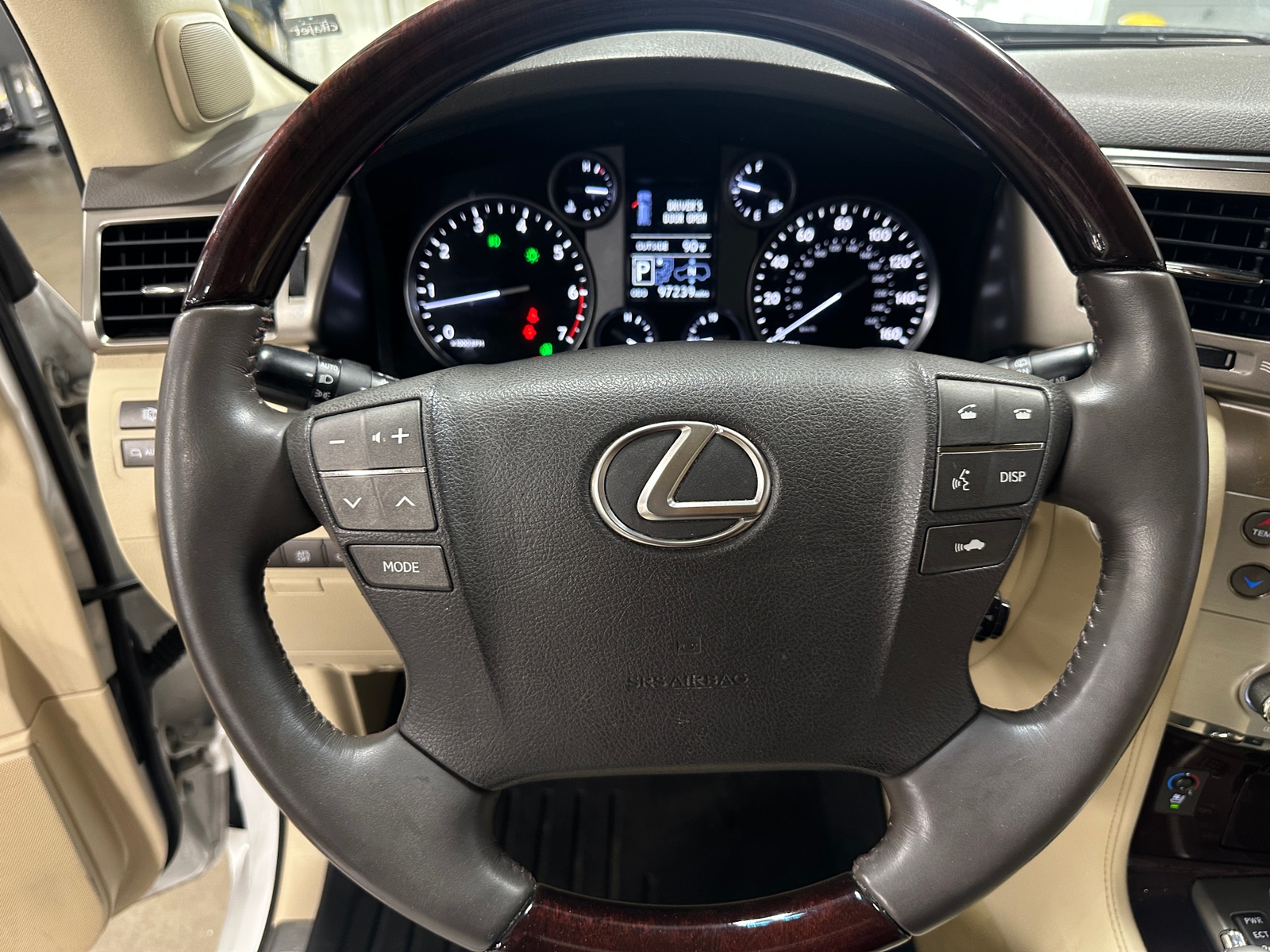 Thumbnail: 2014 Lexus LX - 4