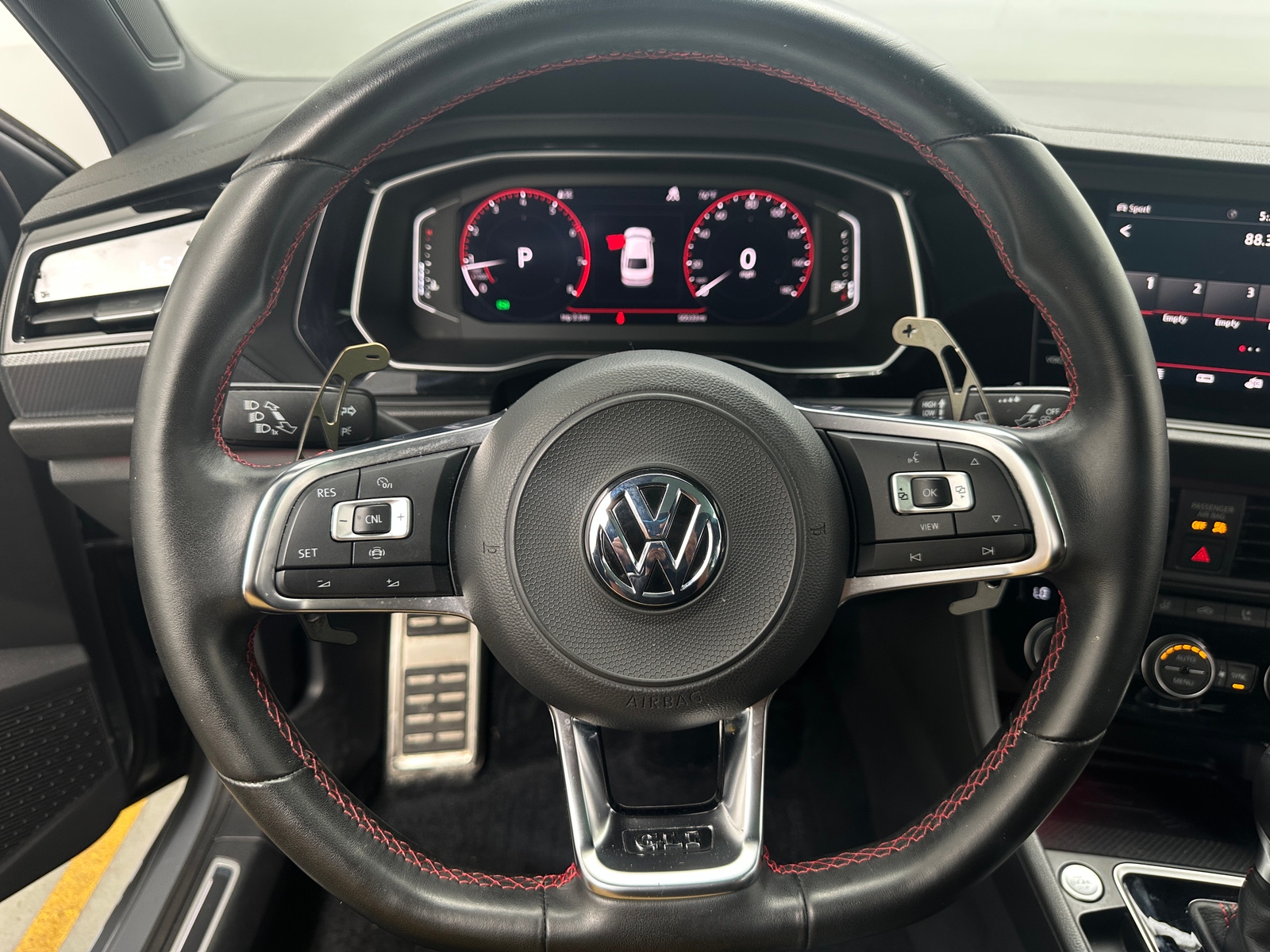 Thumbnail: 2020 Volkswagen Jetta - 4