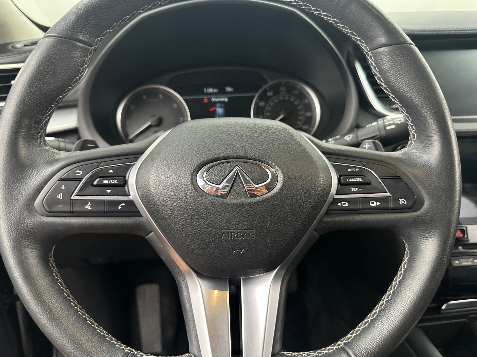 Thumbnail: 2019 INFINITI QX50 - 4