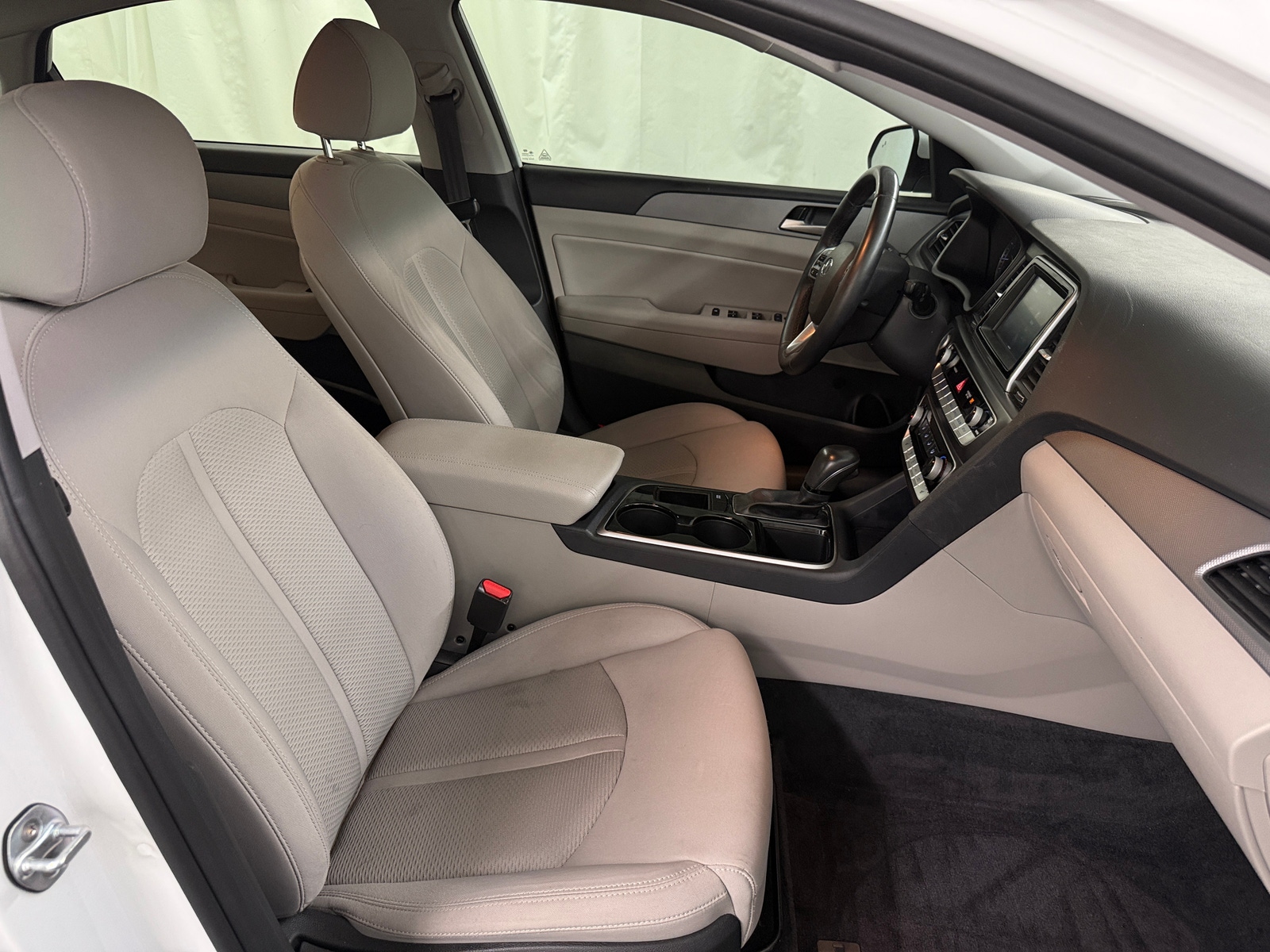 Thumbnail: 2018 Hyundai Sonata - 2