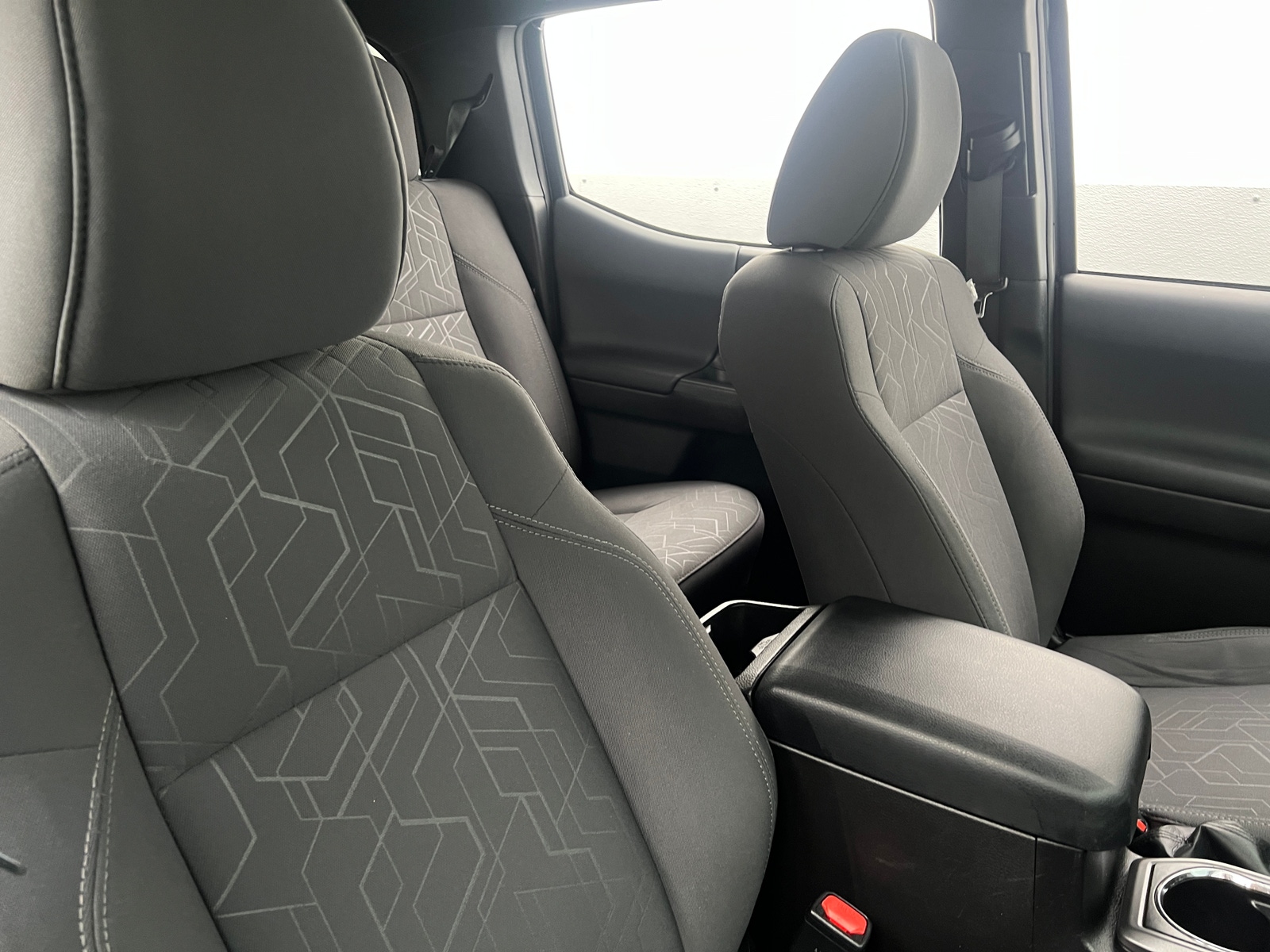 Thumbnail: 2016 Toyota Tacoma - 2
