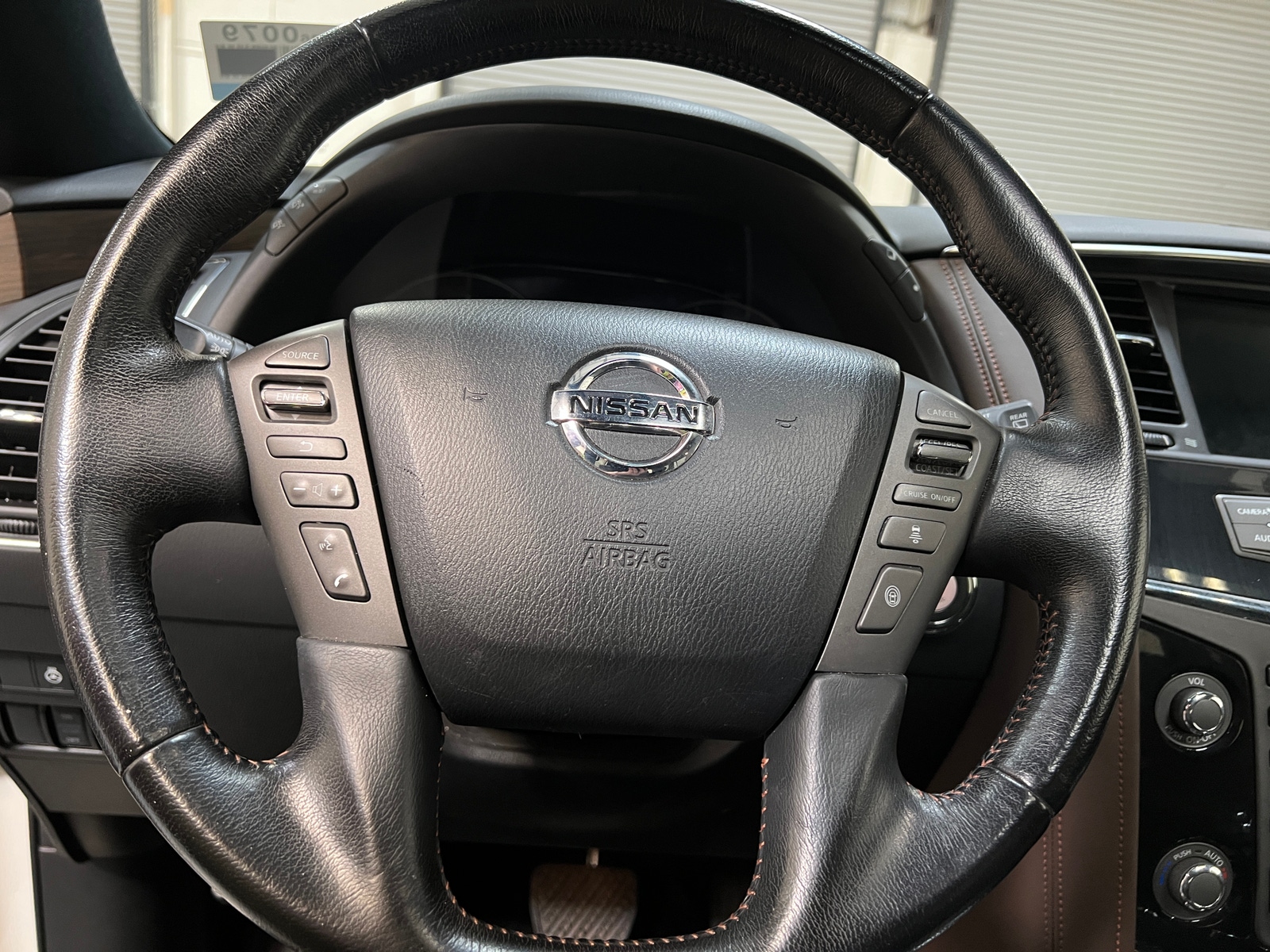 Thumbnail: 2020 Nissan Armada - 4