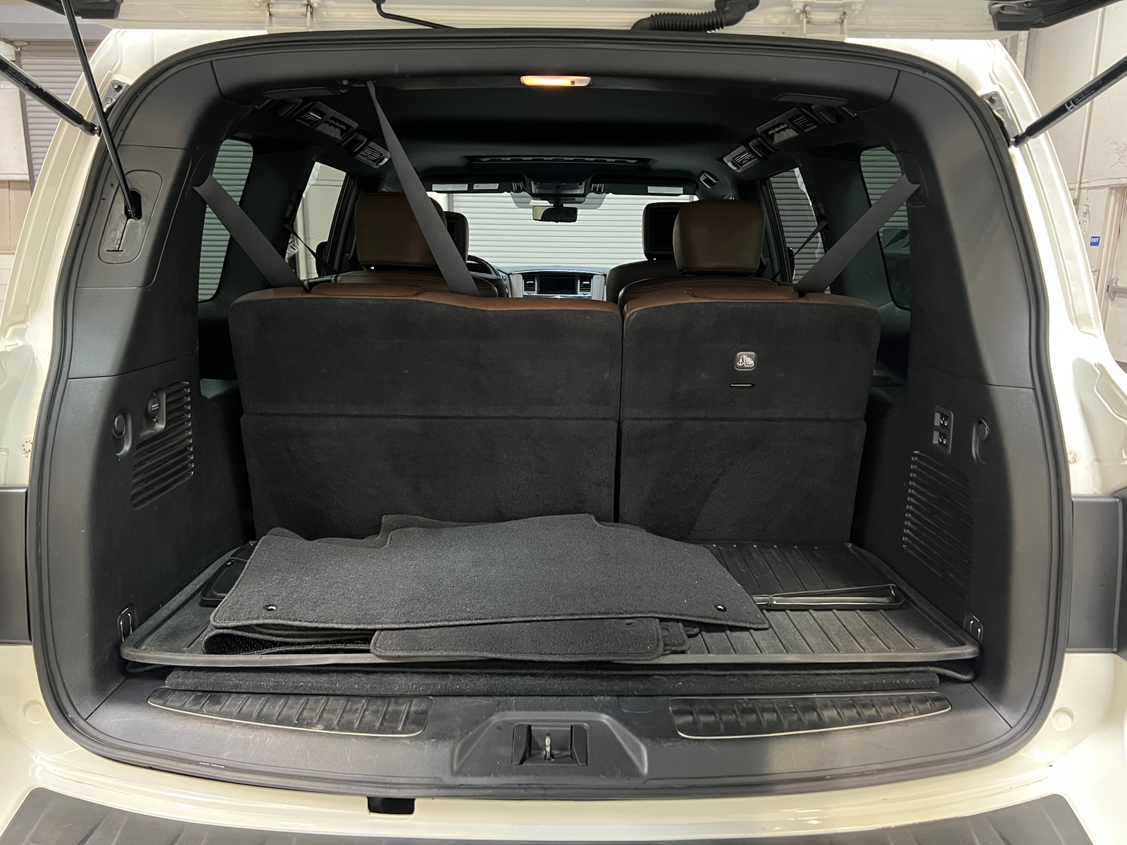 Thumbnail: 2020 Nissan Armada - 6