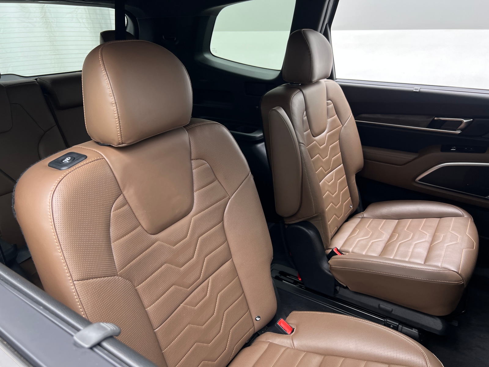 Thumbnail: 2022 Kia Telluride - 5