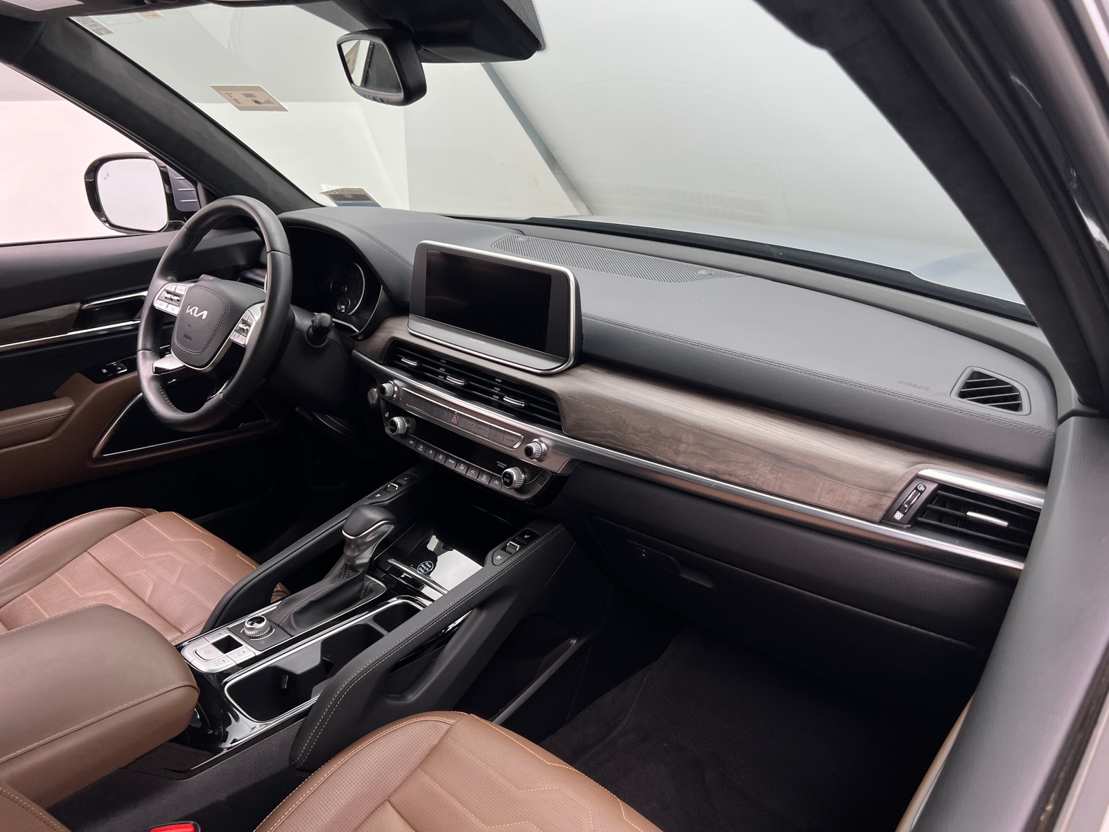 Thumbnail: 2022 Kia Telluride - 2