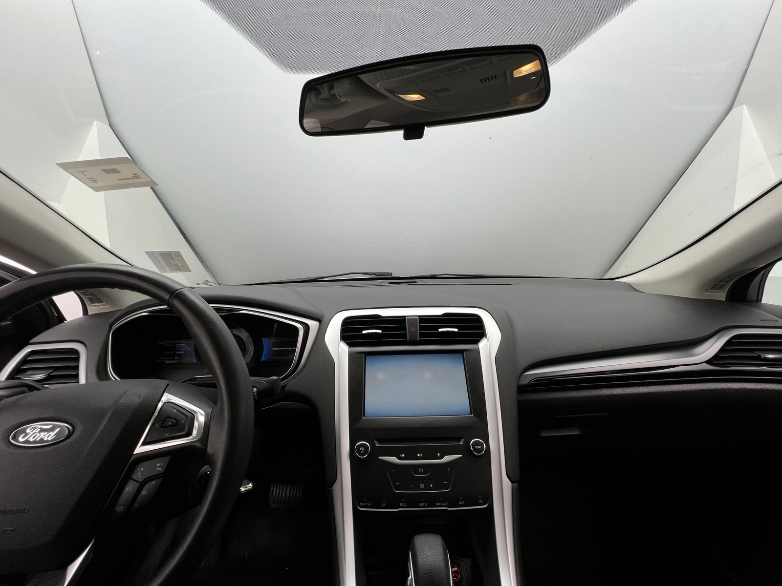 Thumbnail: 2015 Ford Fusion - 3