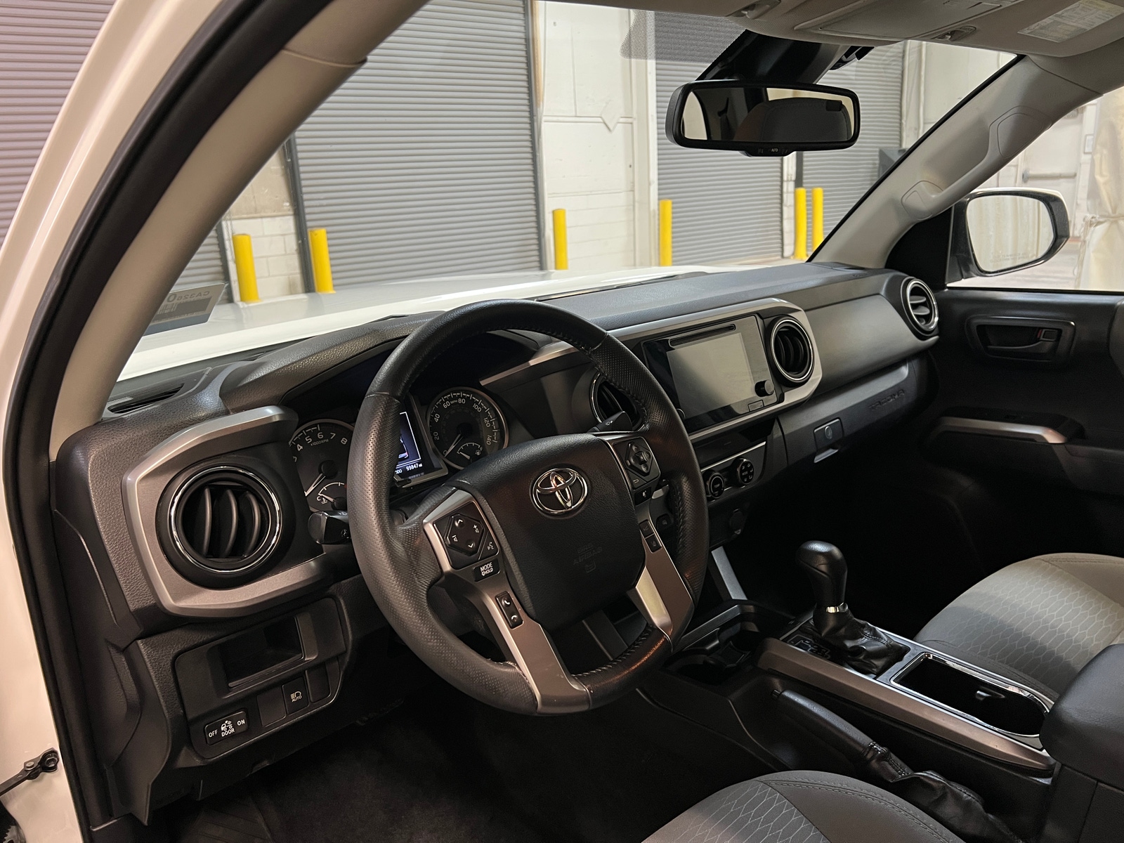 Thumbnail: 2018 Toyota Tacoma - 3