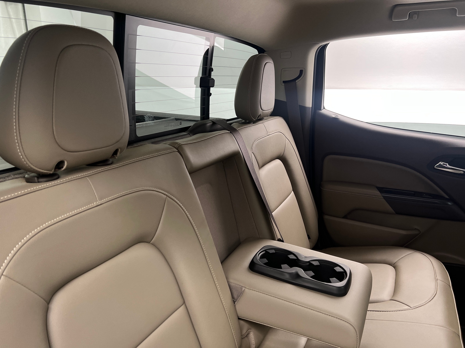 Thumbnail: 2018 GMC Canyon - 5