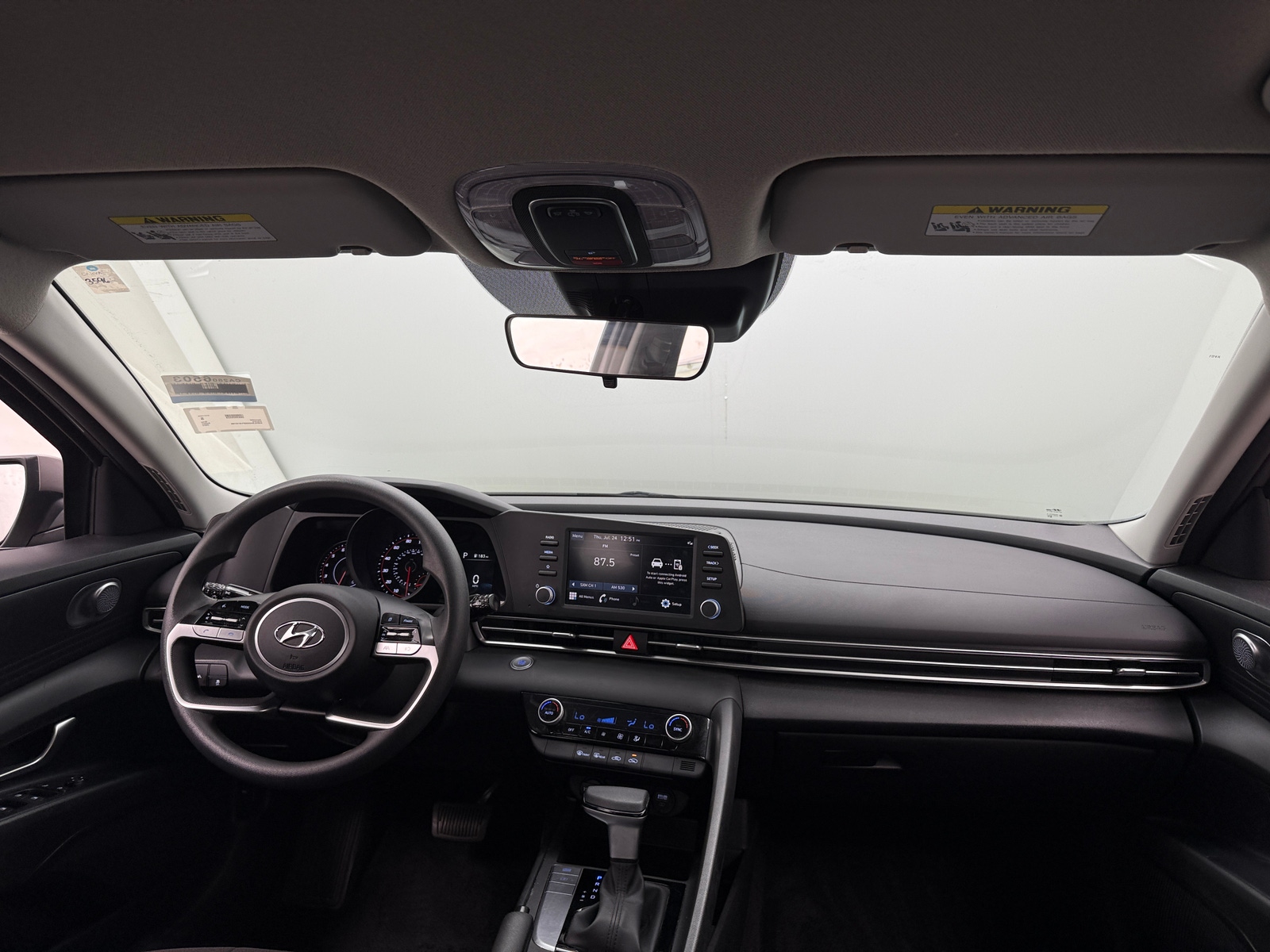 Thumbnail: 2023 Hyundai Elantra - 3