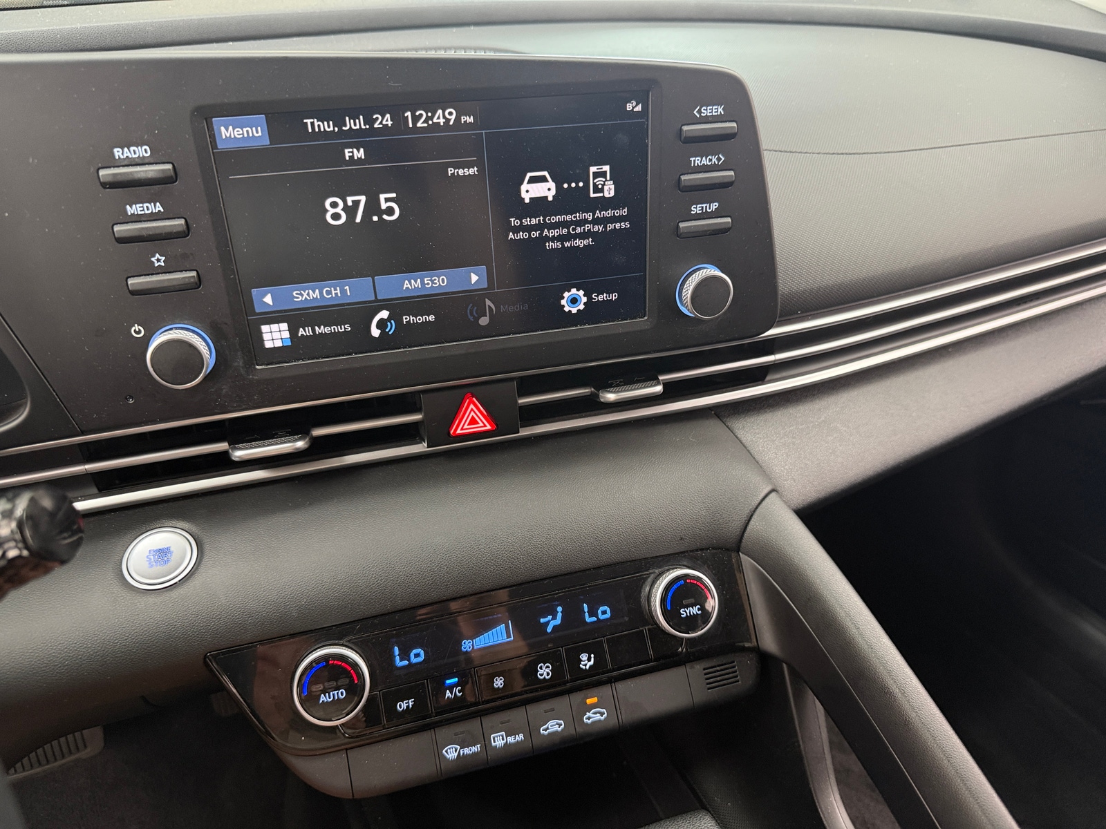 Thumbnail: 2023 Hyundai Elantra - 4