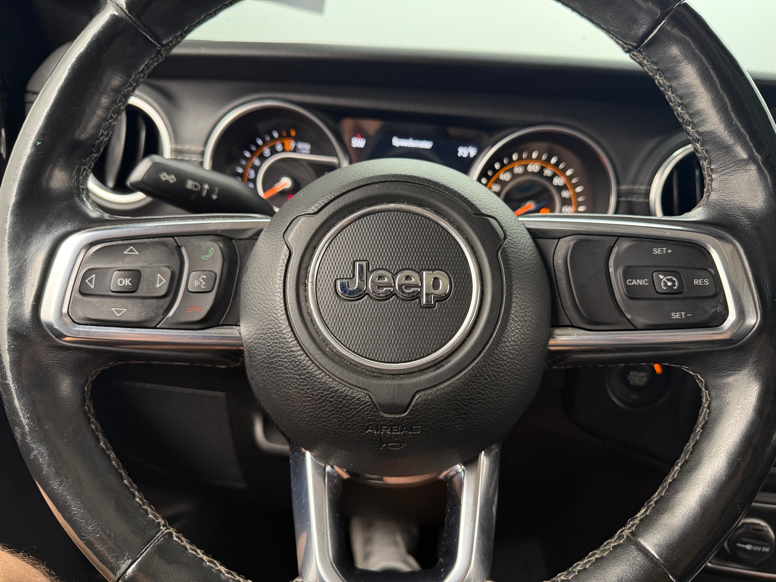 Thumbnail: 2018 Jeep Wrangler - 5