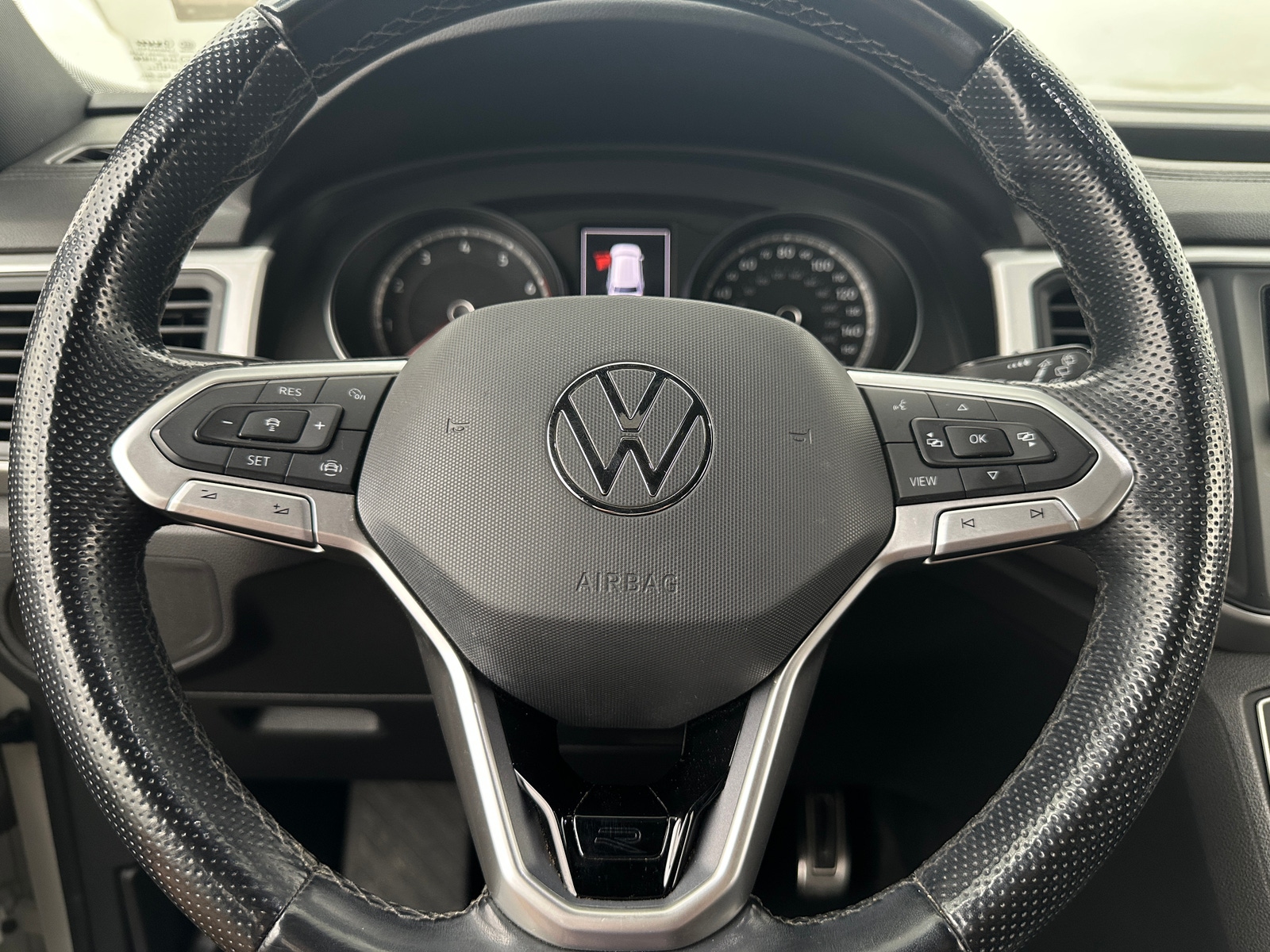 Thumbnail: 2021 Volkswagen Atlas - 4