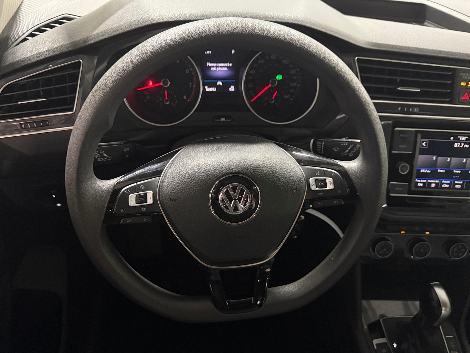 Thumbnail: 2021 Volkswagen Tiguan - 5