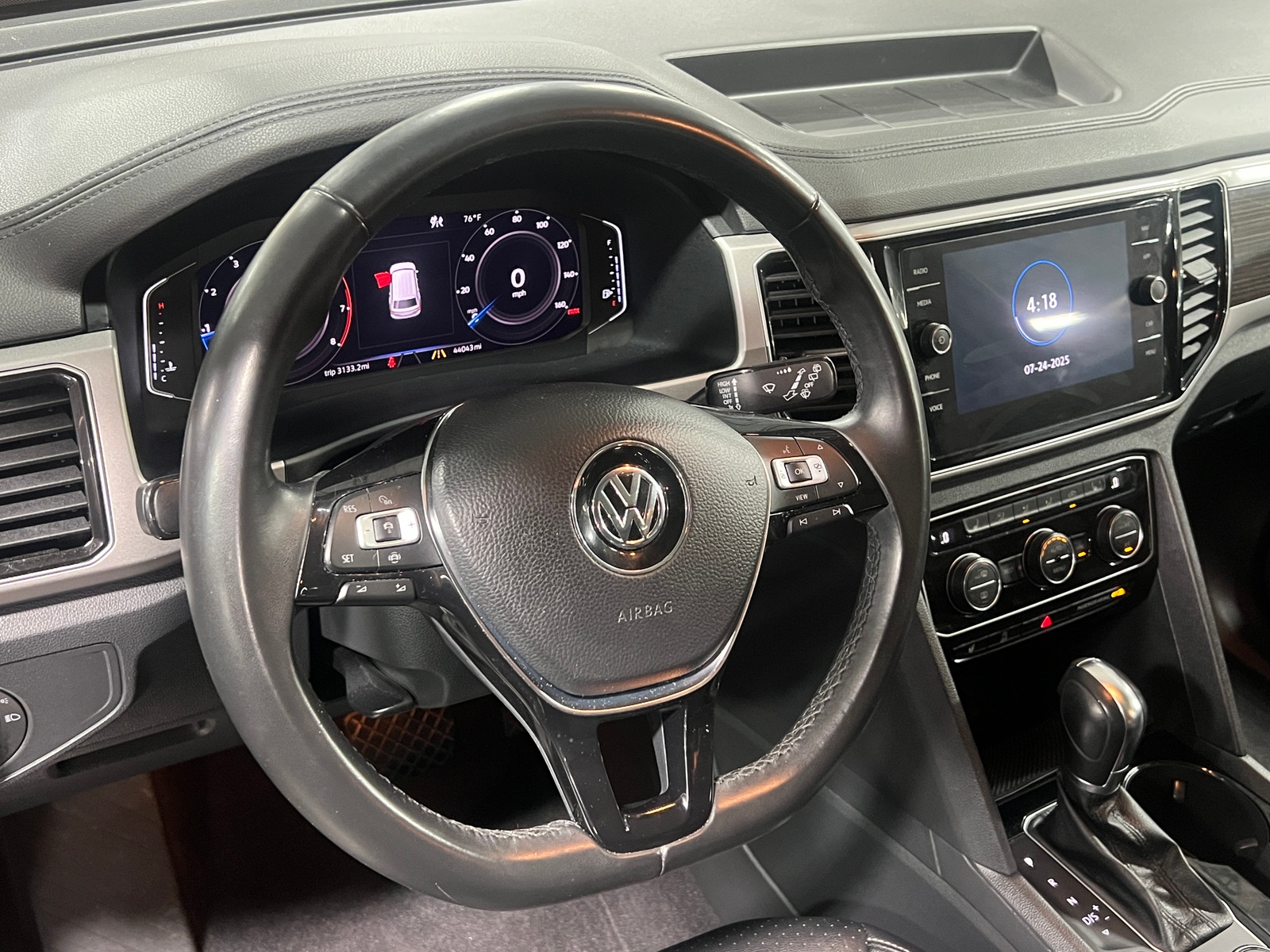 Thumbnail: 2019 Volkswagen Atlas - 4