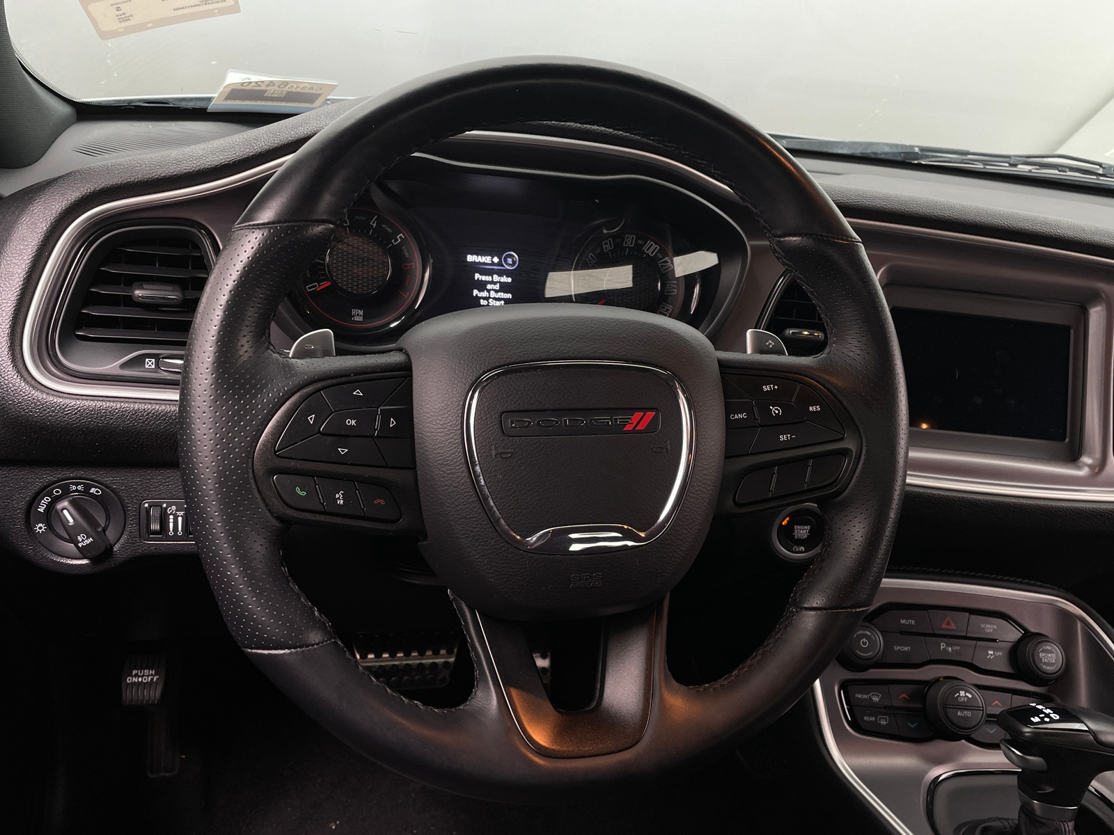Thumbnail: 2022 Dodge Challenger - 4