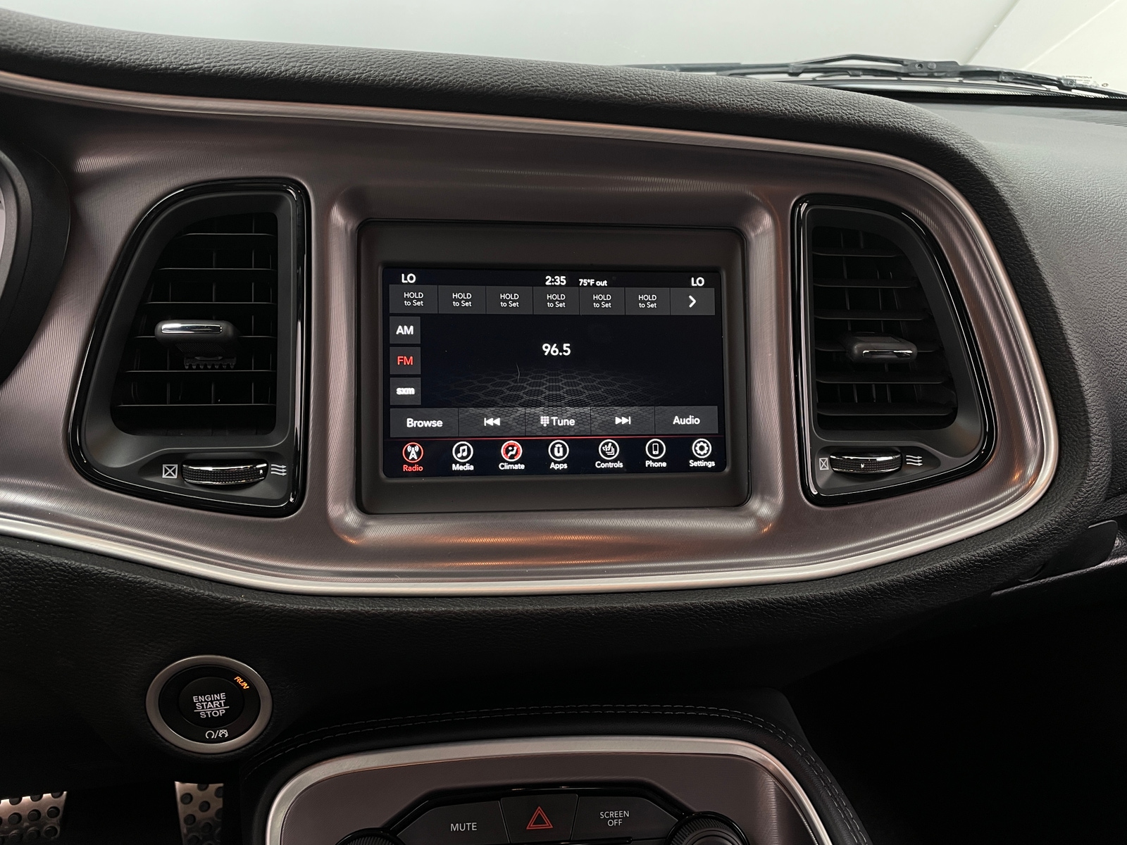 Thumbnail: 2022 Dodge Challenger - 3