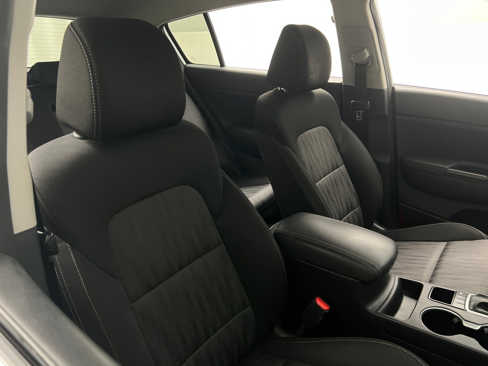 Thumbnail: 2020 Kia Sportage - 2