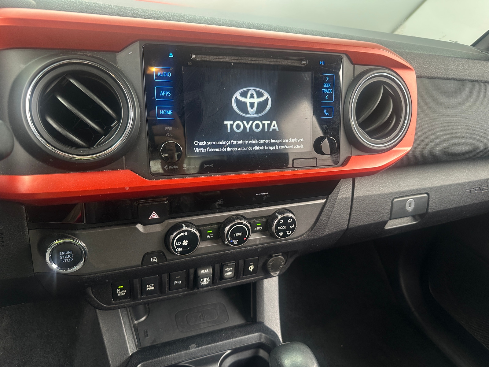 Thumbnail: 2018 Toyota Tacoma - 4