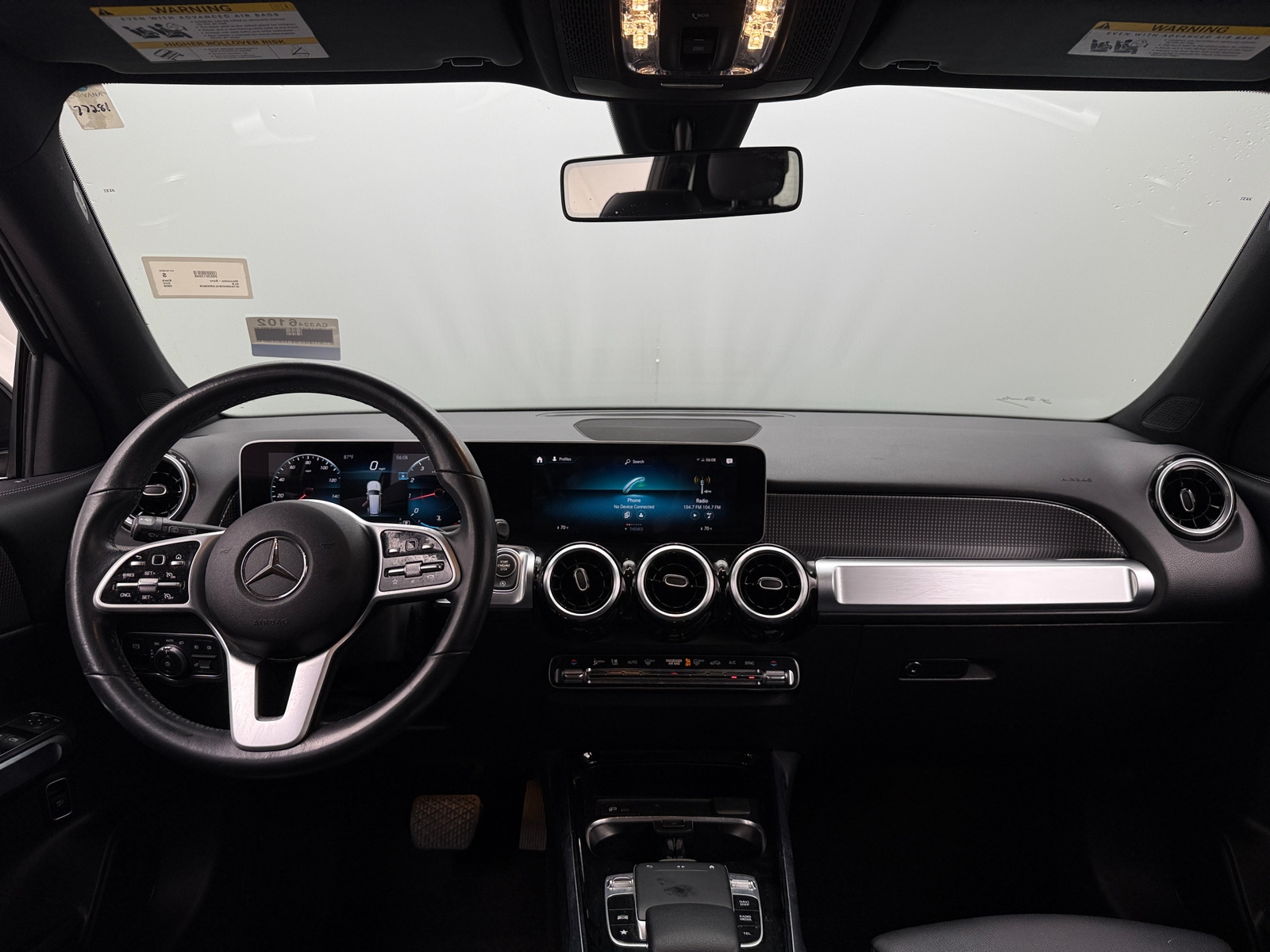 Thumbnail: 2020 Mercedes-Benz GLB - 2